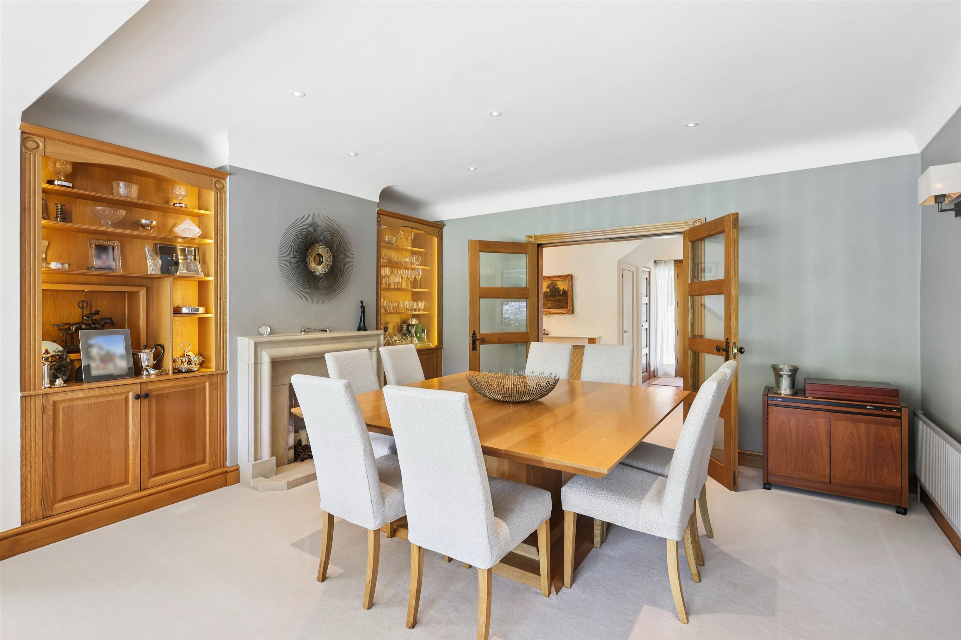 Meadway, Esher, Surrey KT10