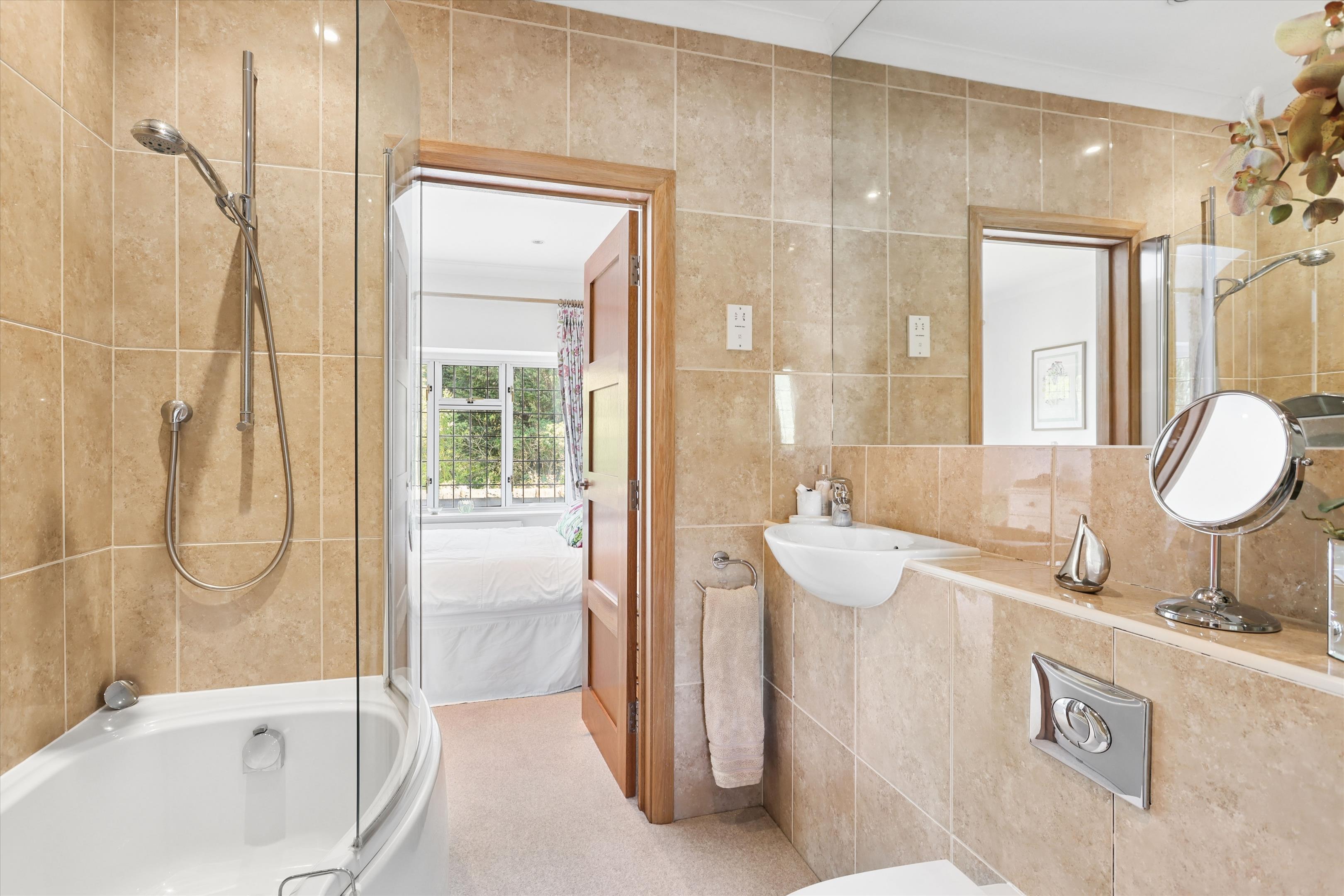 Meadway, Esher, Surrey KT10