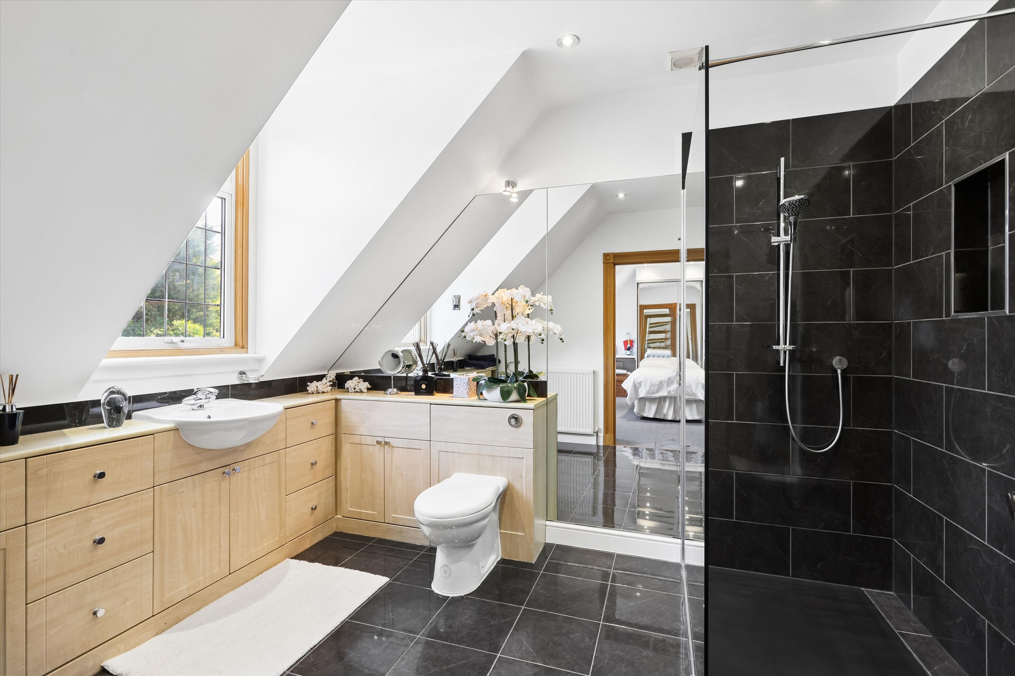 Meadway, Esher, Surrey KT10