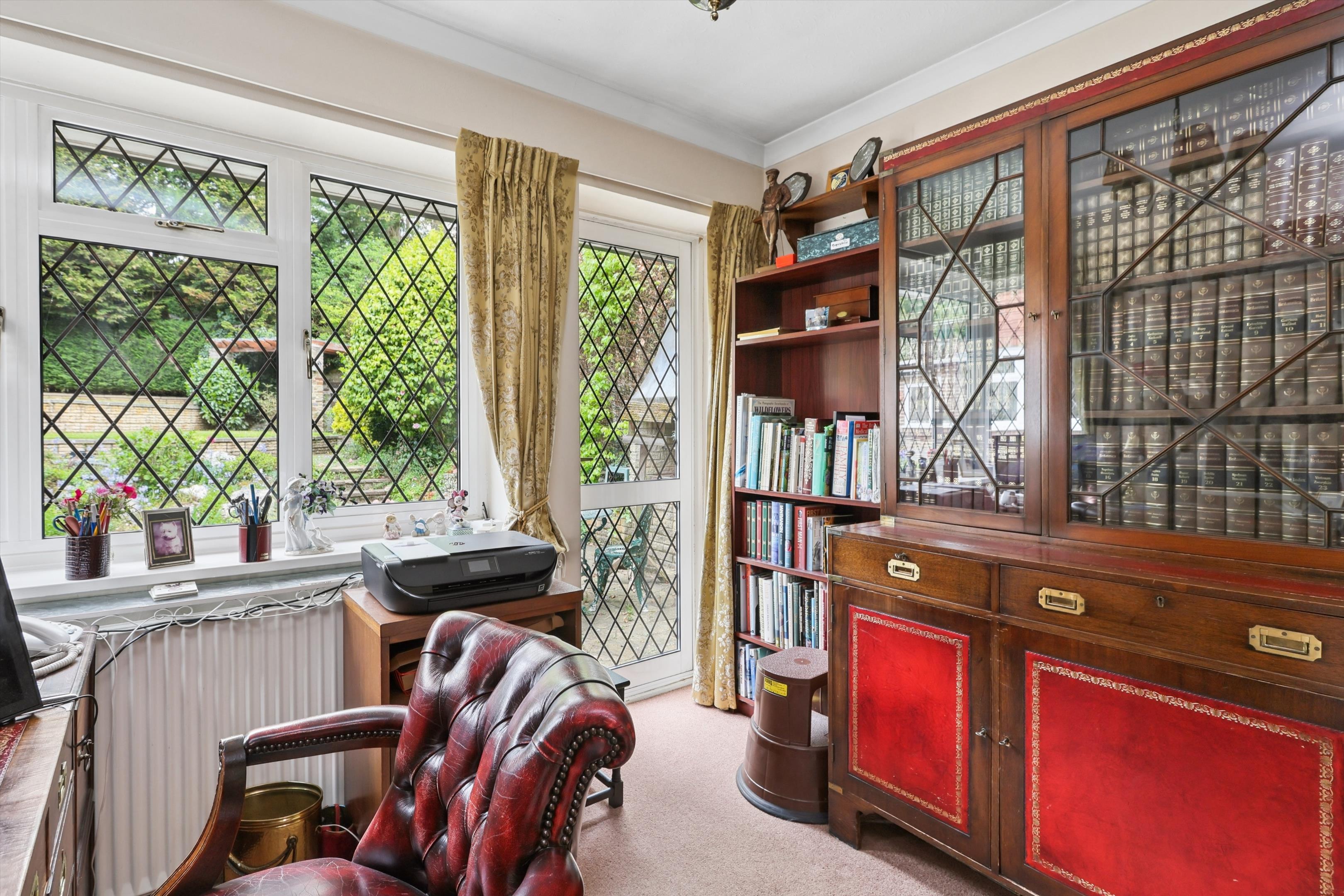 Hawkshill Way, Esher, Surrey KT10