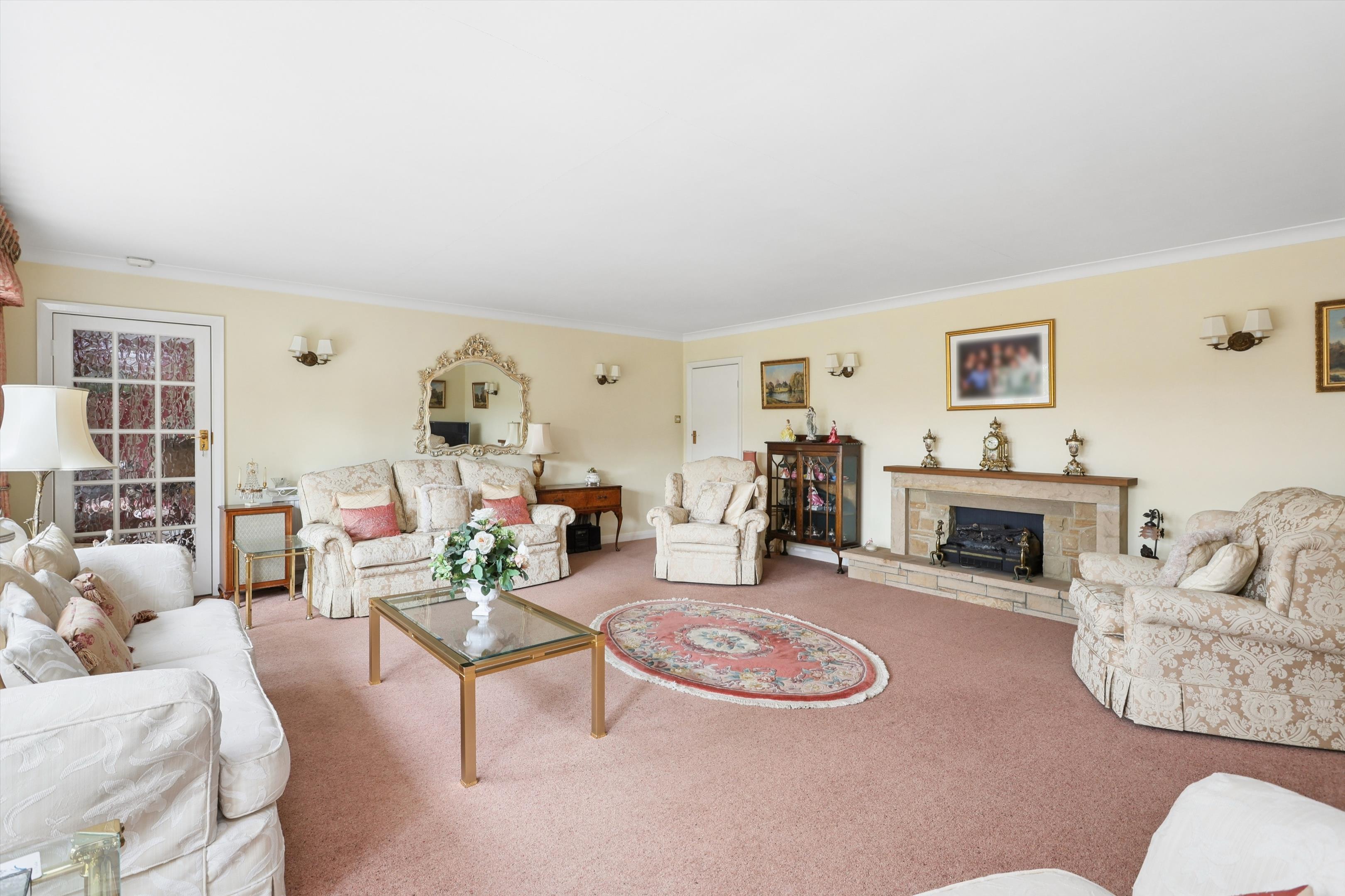 Hawkshill Way, Esher, Surrey KT10