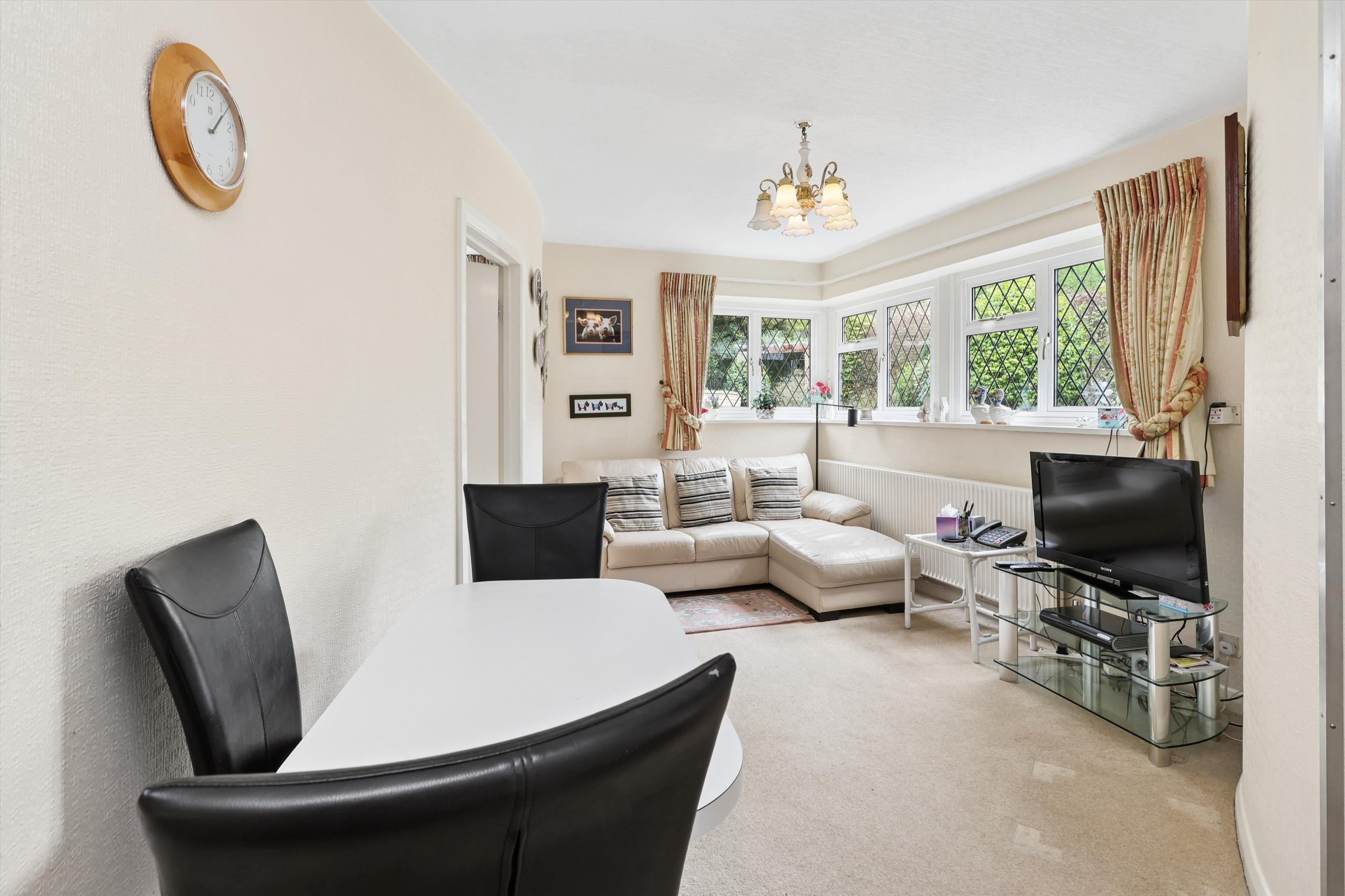 Hawkshill Way, Esher, Surrey KT10