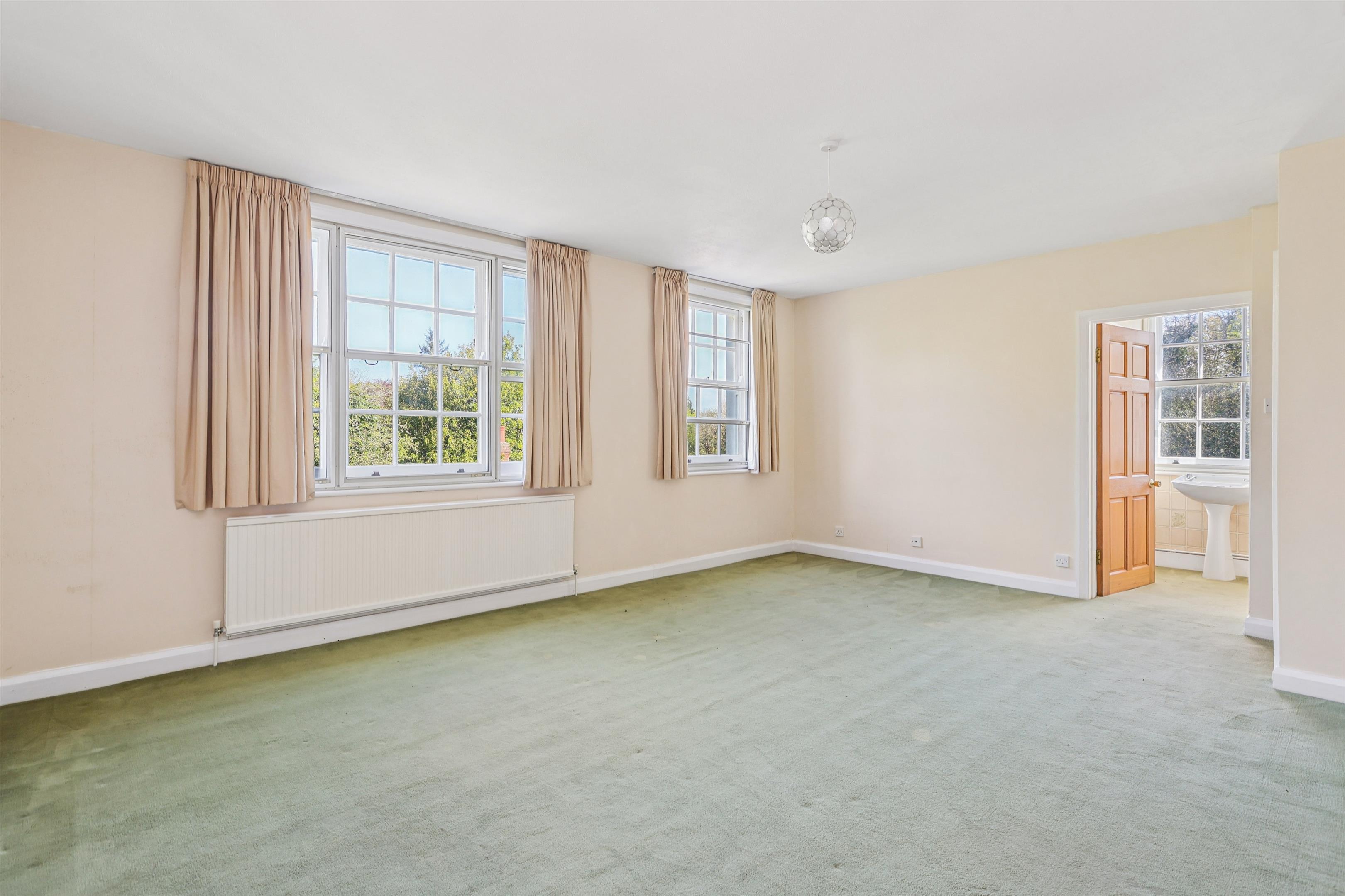 Headley Common Road, Headley, Epsom, Surrey KT18