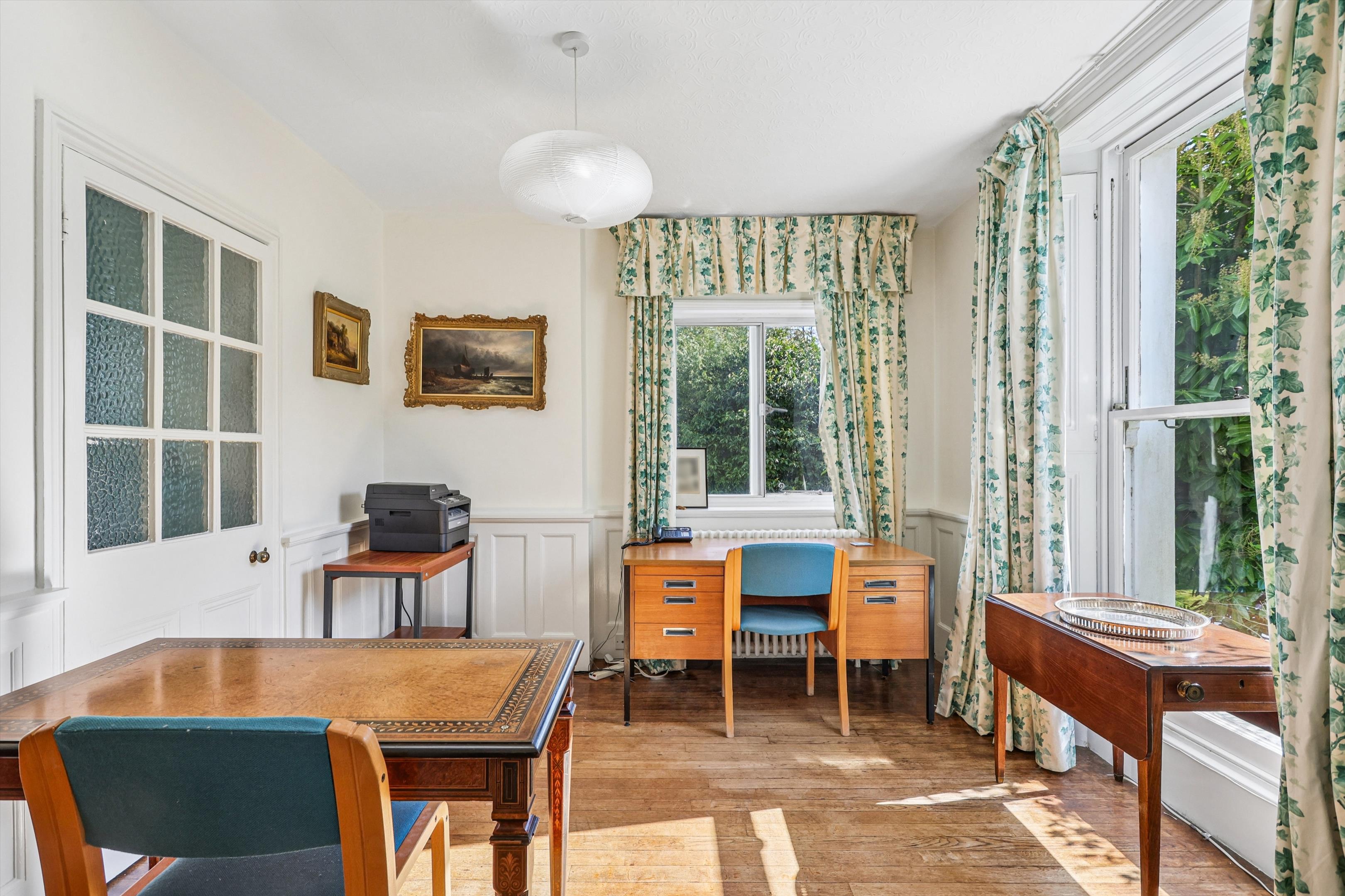 Headley Common Road, Headley, Epsom, Surrey KT18