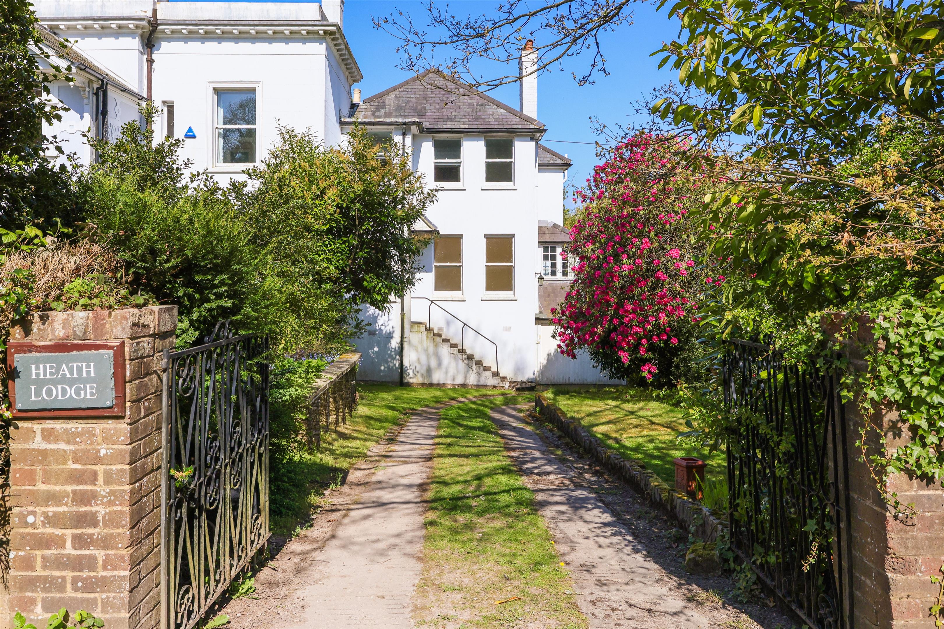Headley Common Road, Headley, Epsom, Surrey KT18