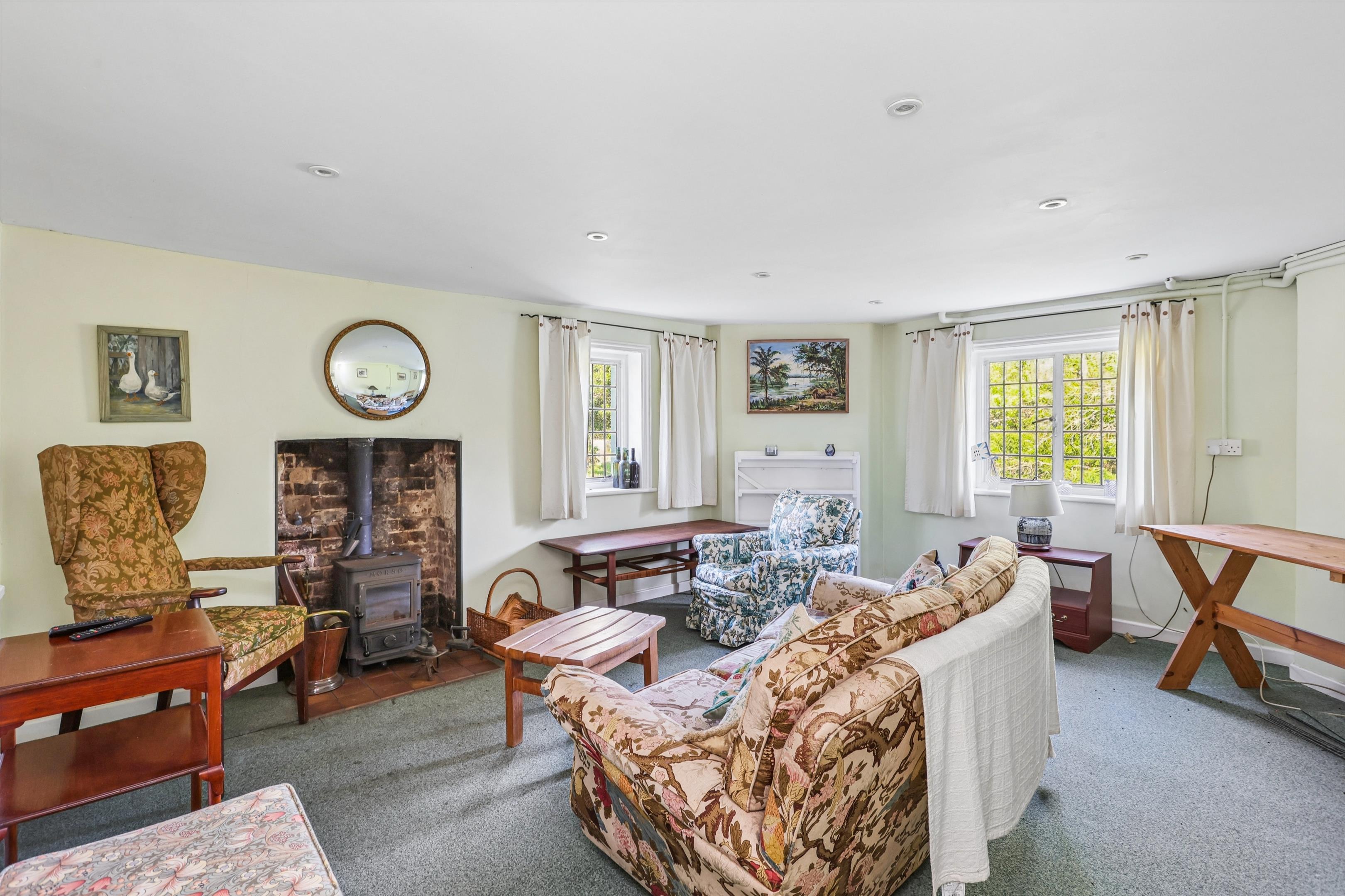 Headley Common Road, Headley, Epsom, Surrey KT18