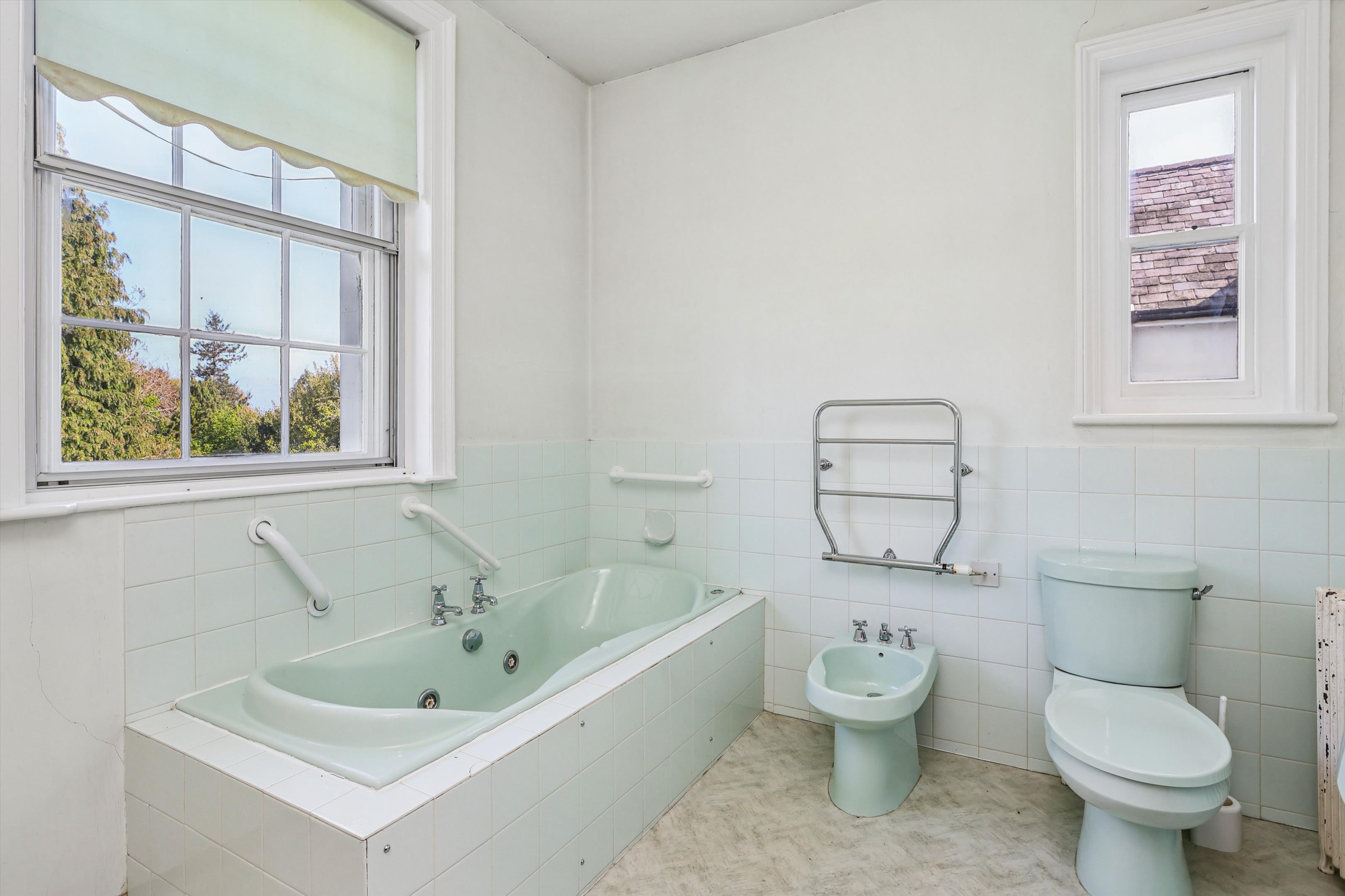 Headley Common Road, Headley, Epsom, Surrey KT18