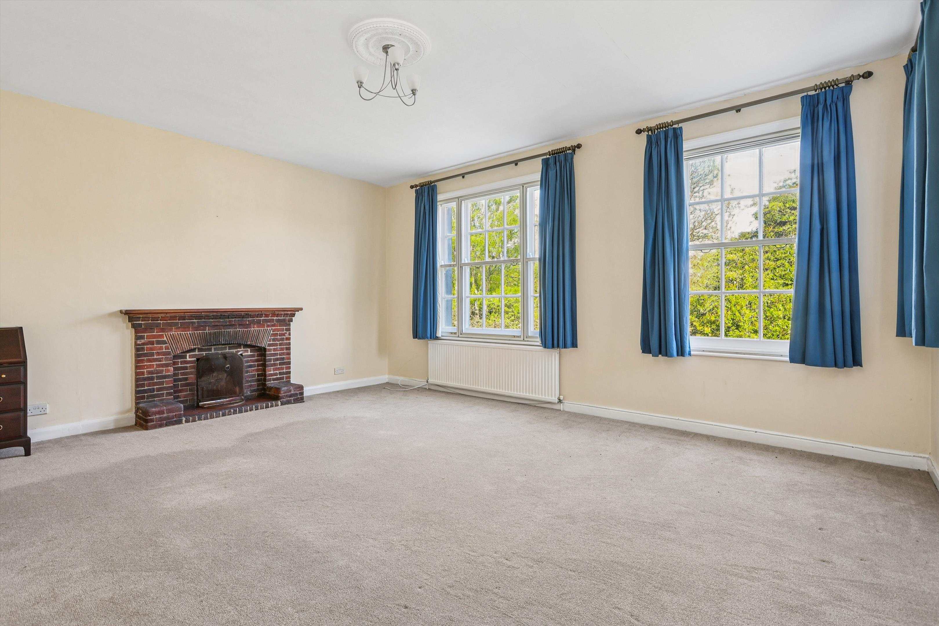 Headley Common Road, Headley, Epsom, Surrey KT18