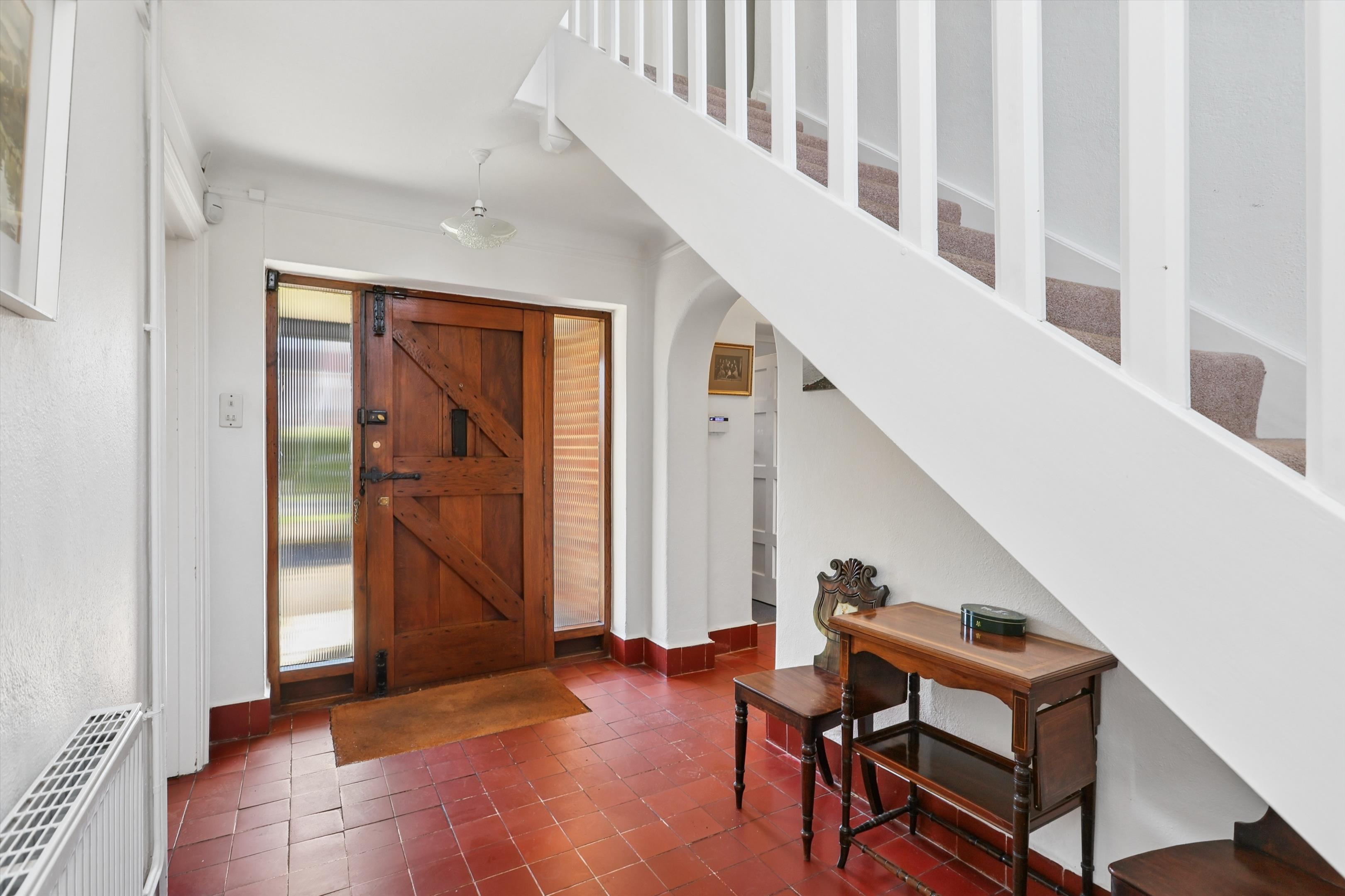New Road, Esher, Surrey KT10