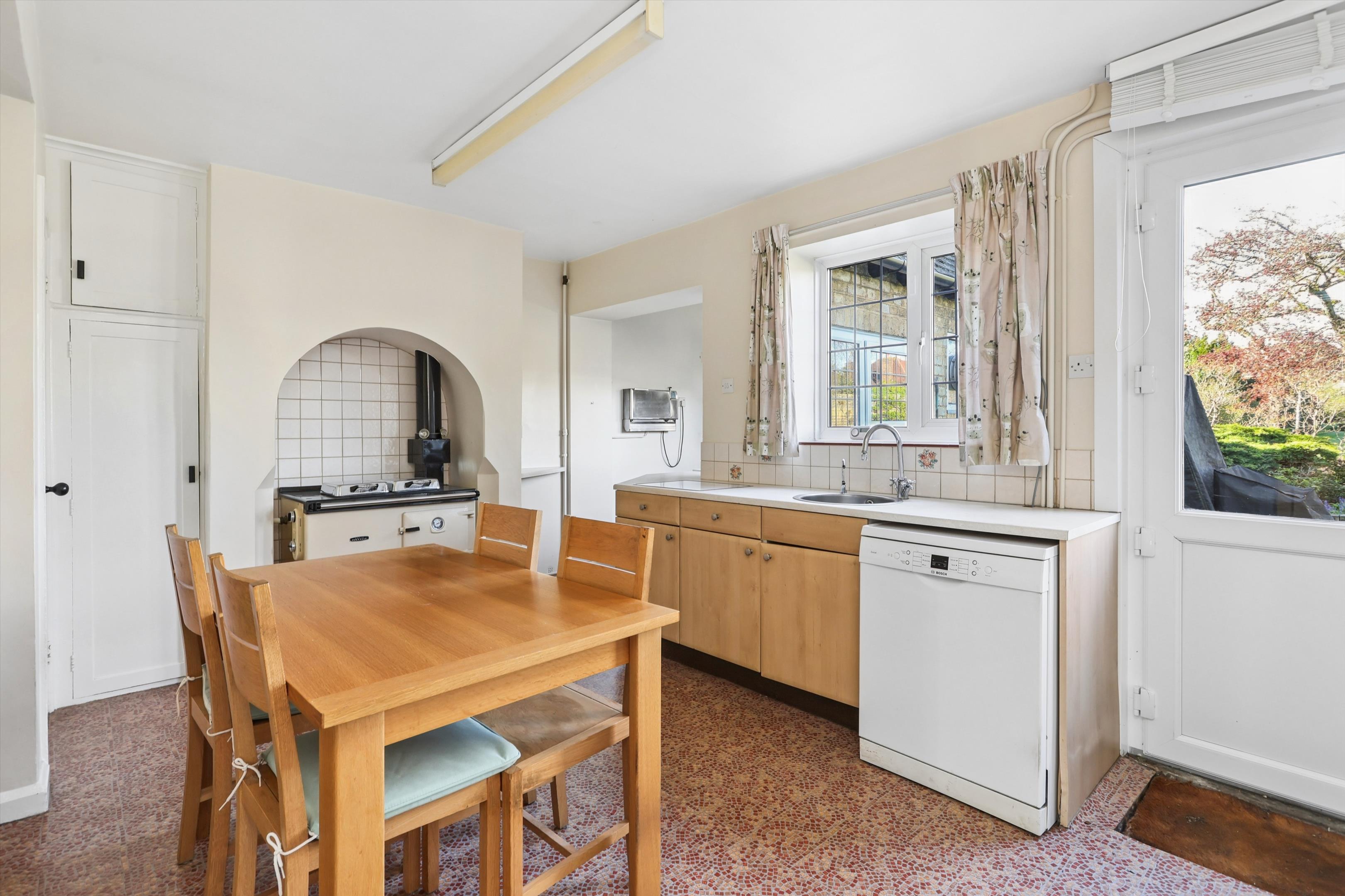 New Road, Esher, Surrey KT10