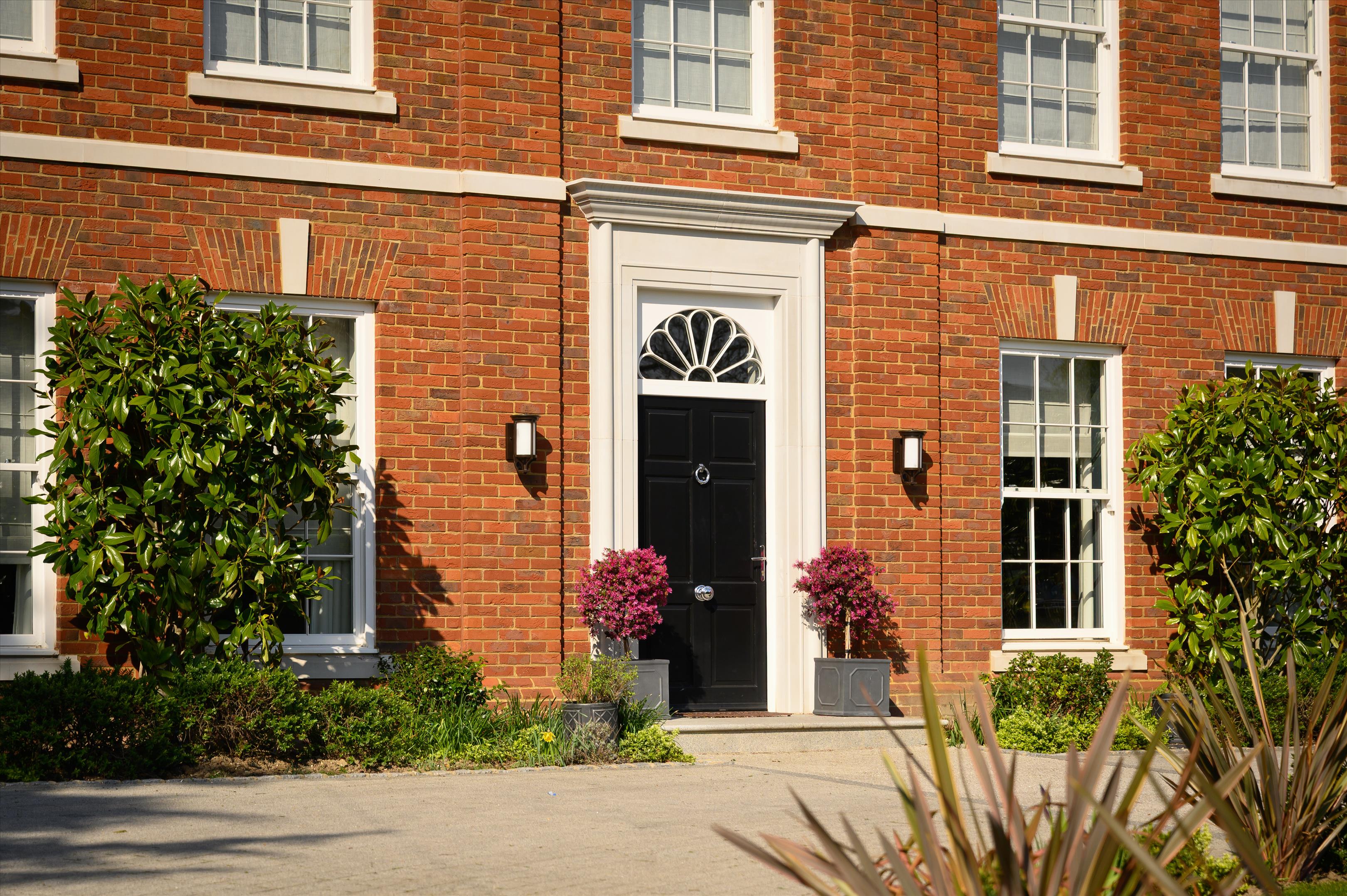 Sandown Avenue, Esher, Surrey KT10