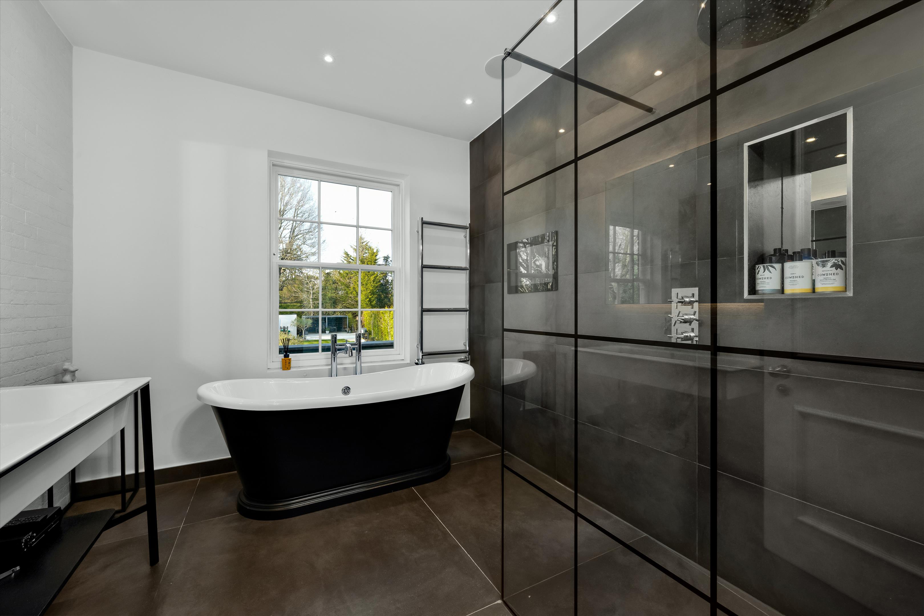 Sandown Avenue, Esher, Surrey KT10