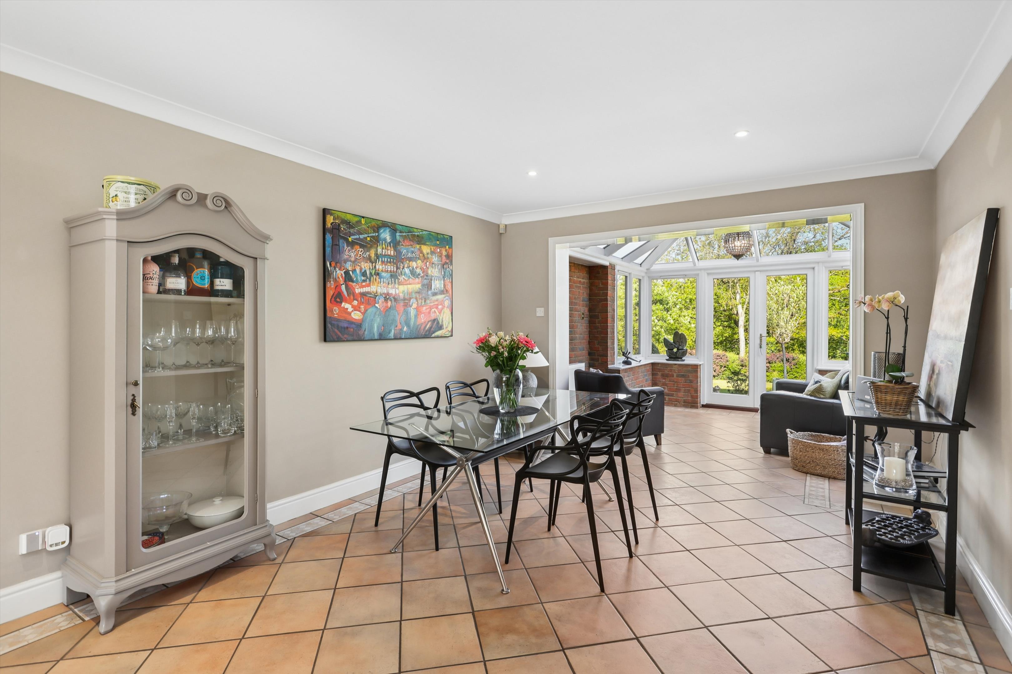 Oatlands Drive, Weybridge, Surrey KT13