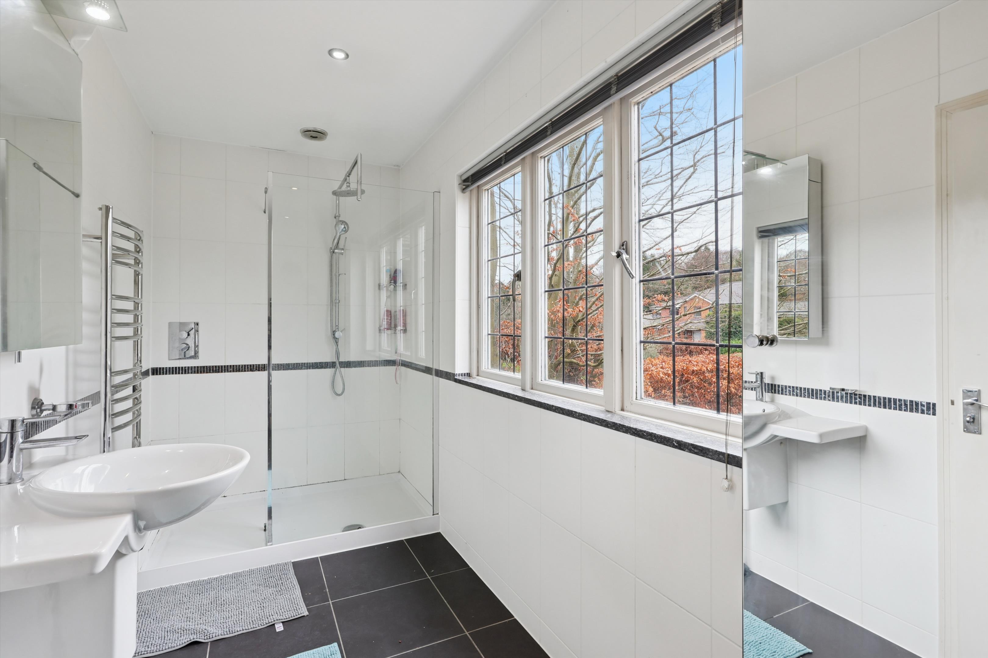 Grays Lane, Ashtead, Surrey KT21