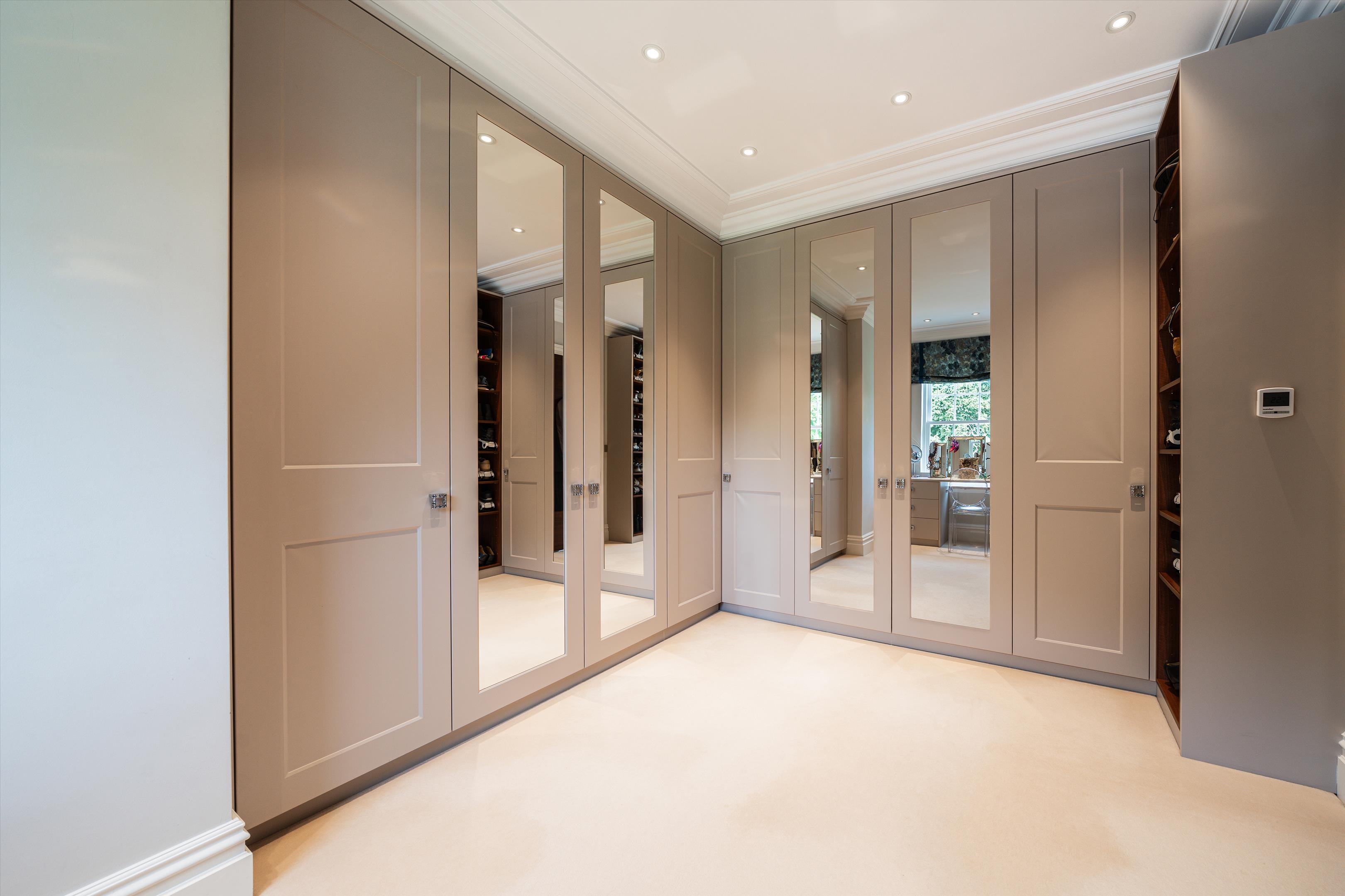 Burwood Park, Walton-On-Thames, Surrey, KT12