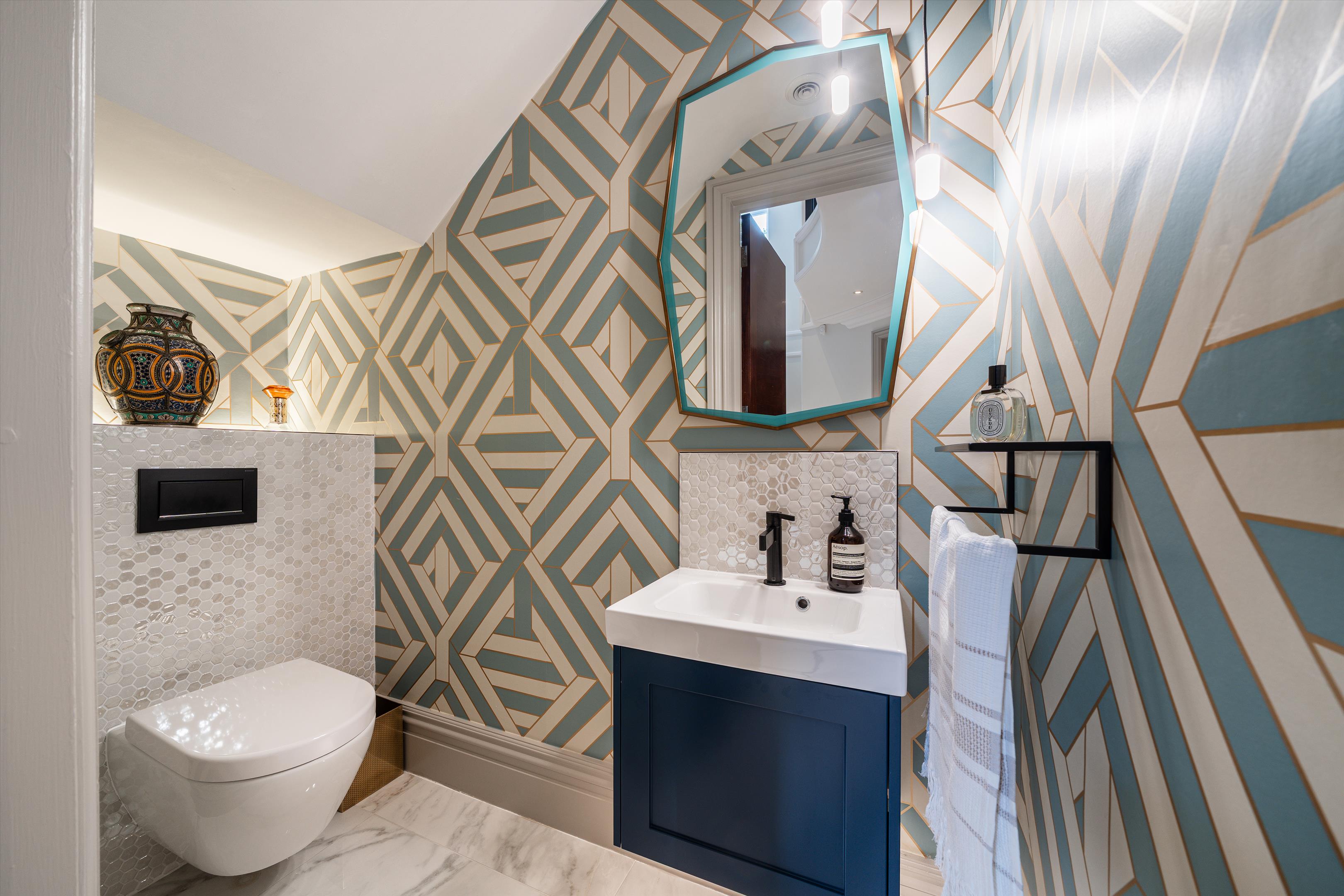 Burwood Park, Walton-On-Thames, Surrey, KT12