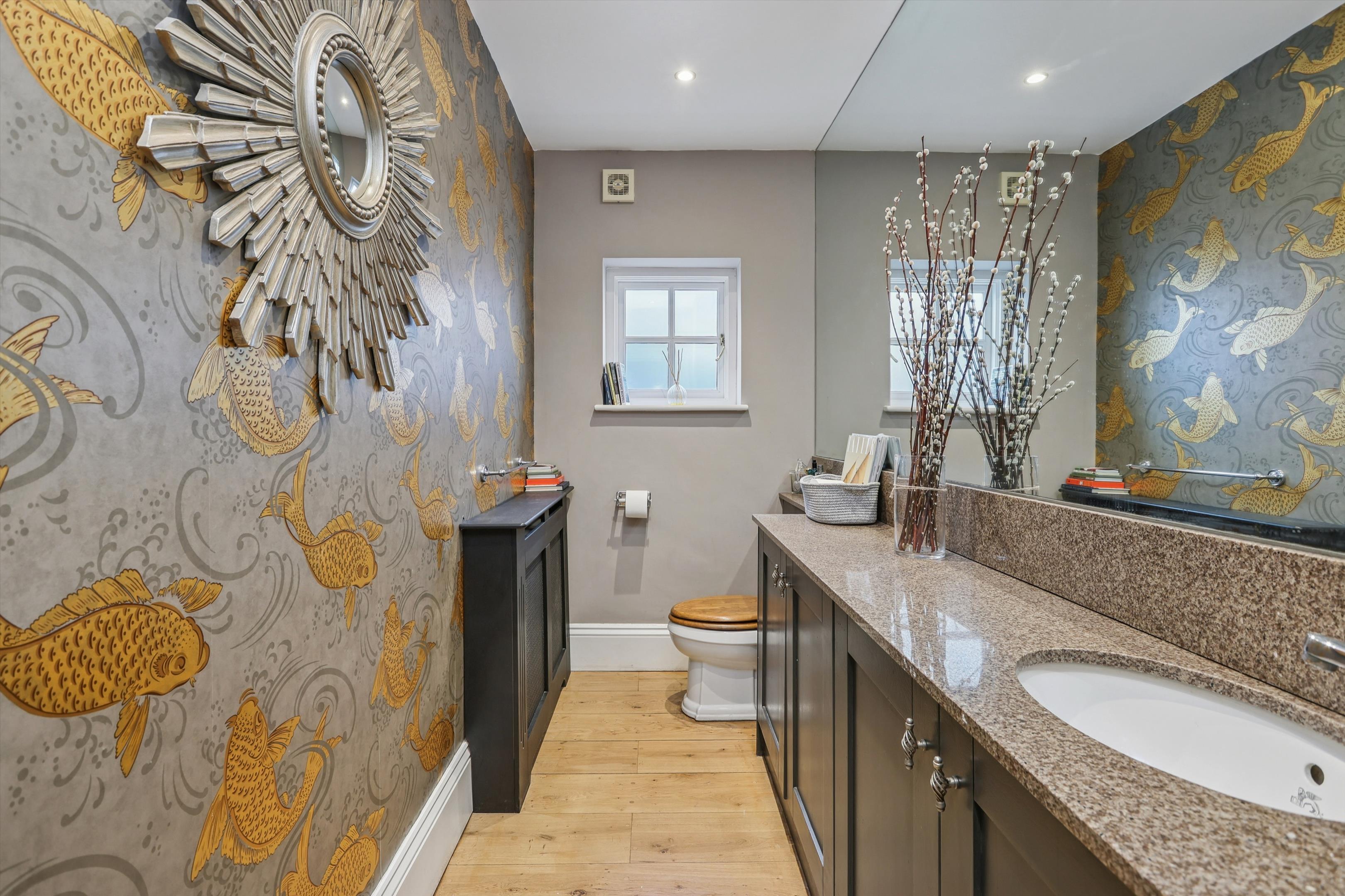 Littleworth Avenue, Esher, Surrey, KT10