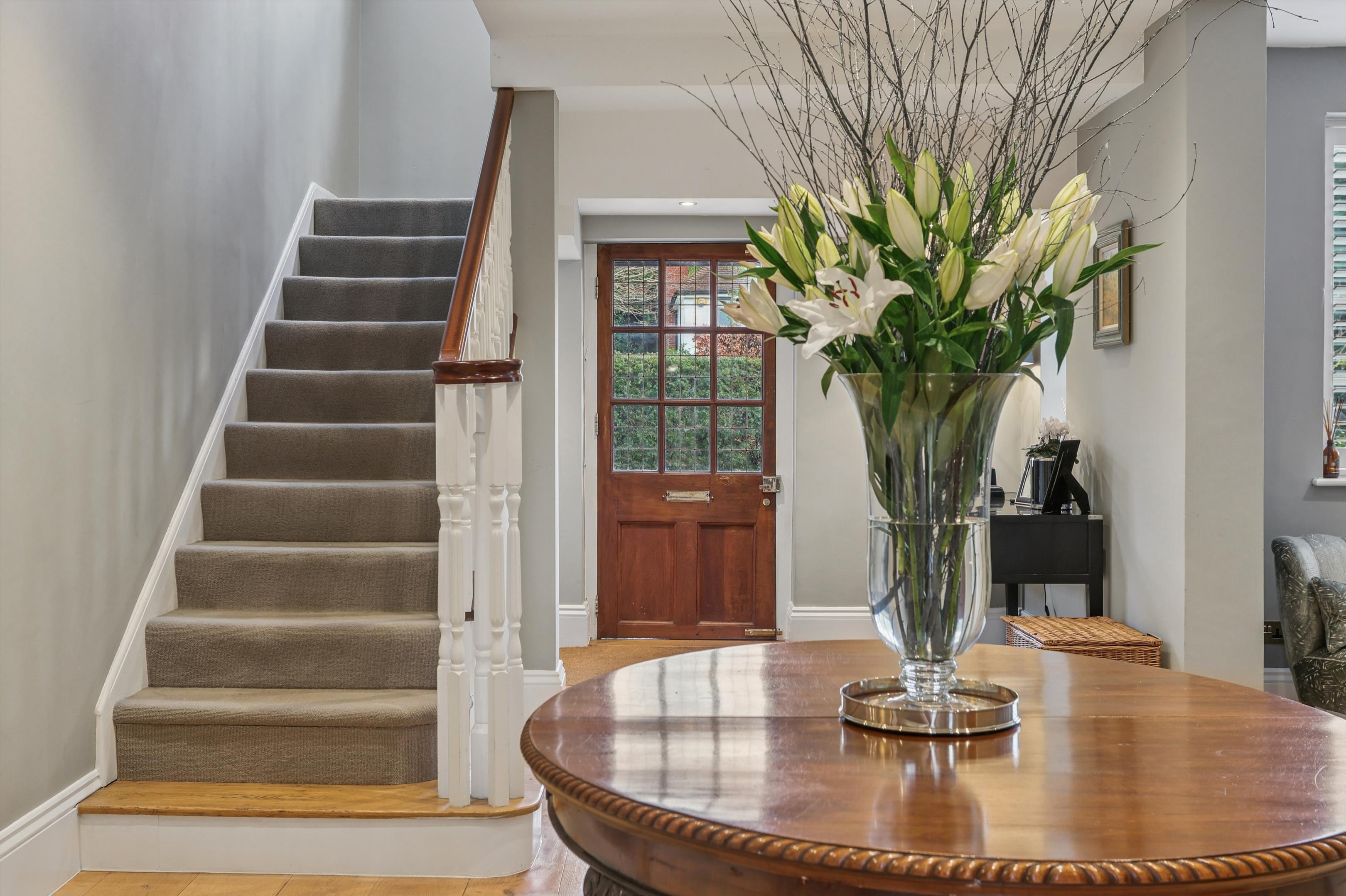 Littleworth Avenue, Esher, Surrey, KT10