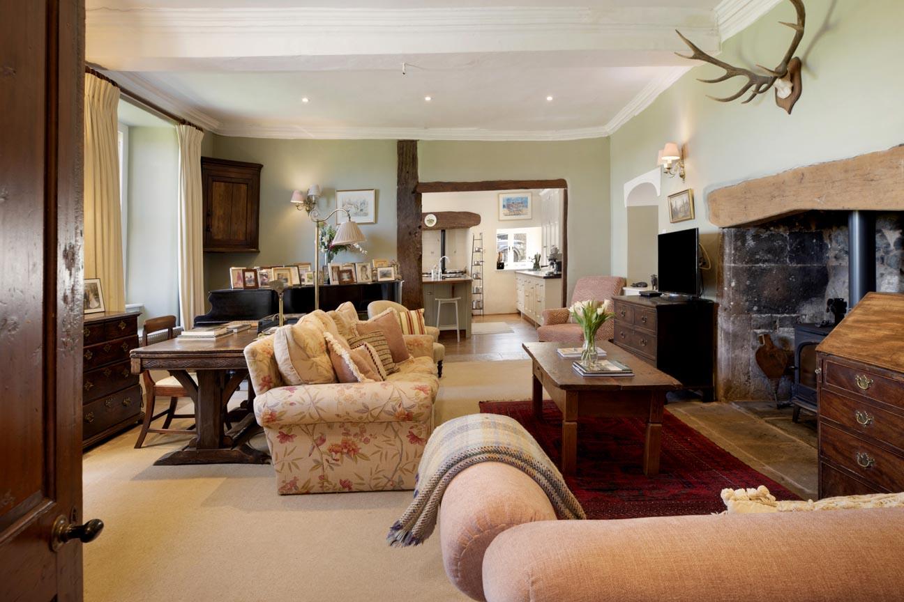 Dira Barton, East Village, Crediton, Devon, EX17