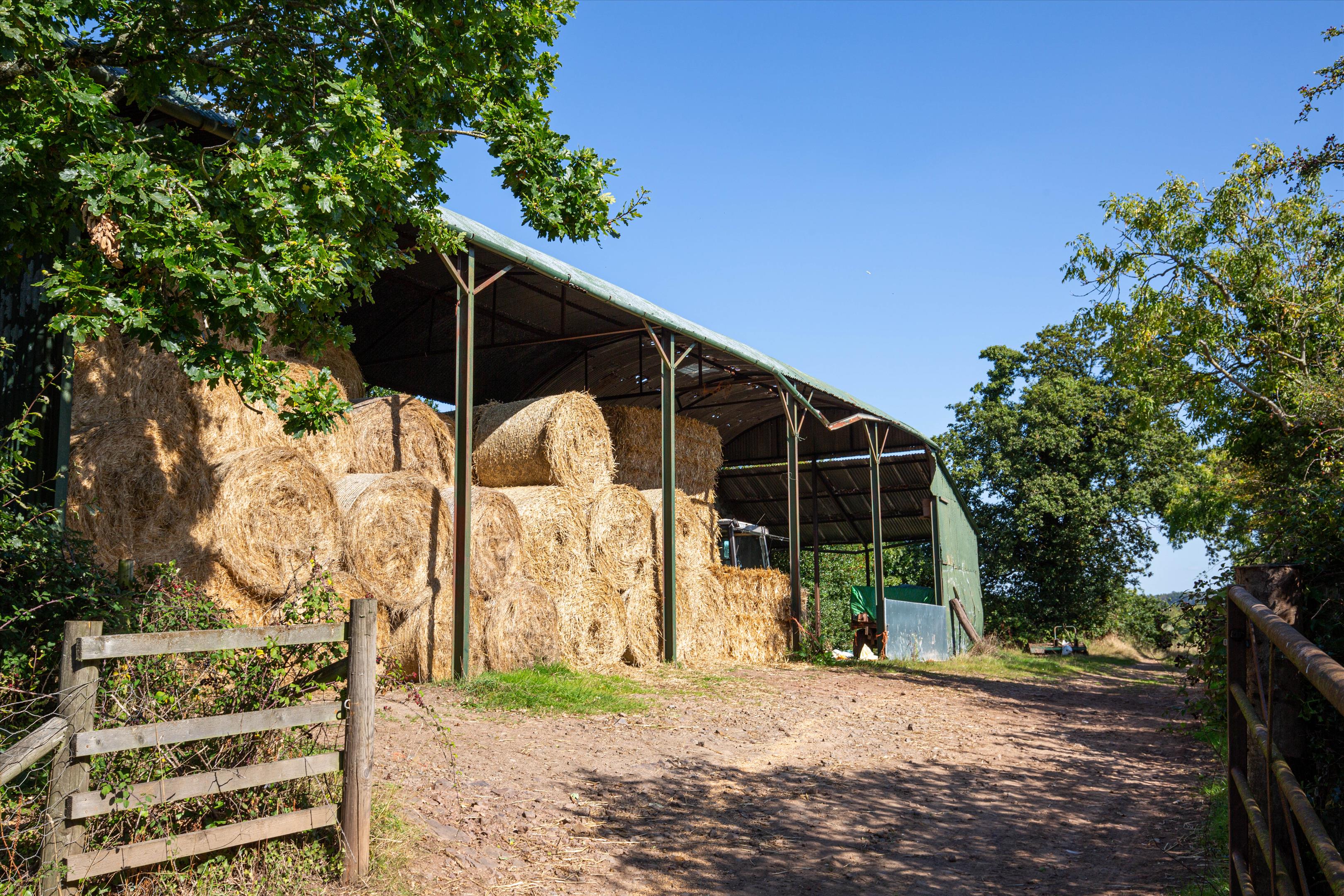 Dira Barton, East Village, Crediton, Devon, EX17