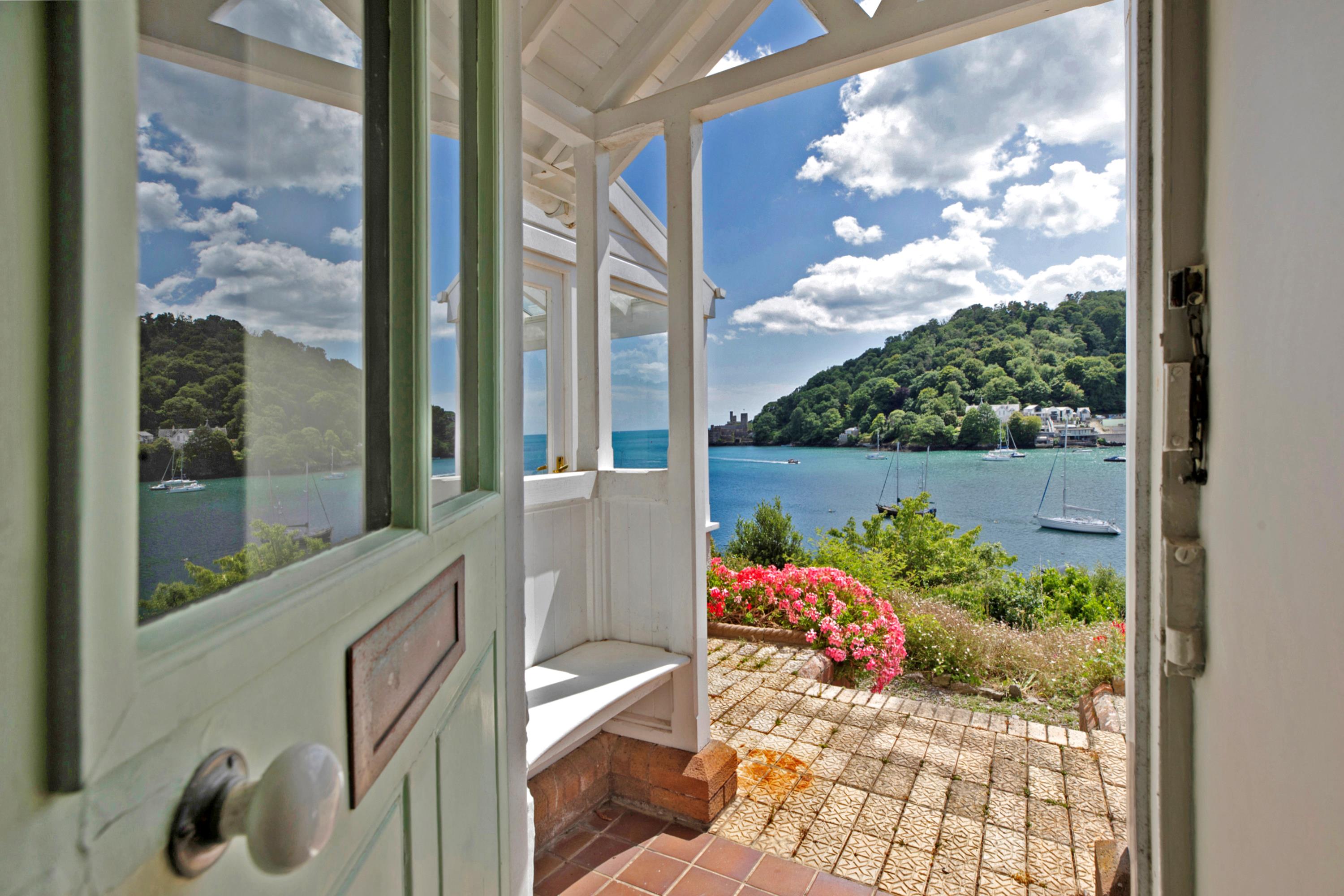 Beacon Road, Kingswear, Dartmouth, TQ6