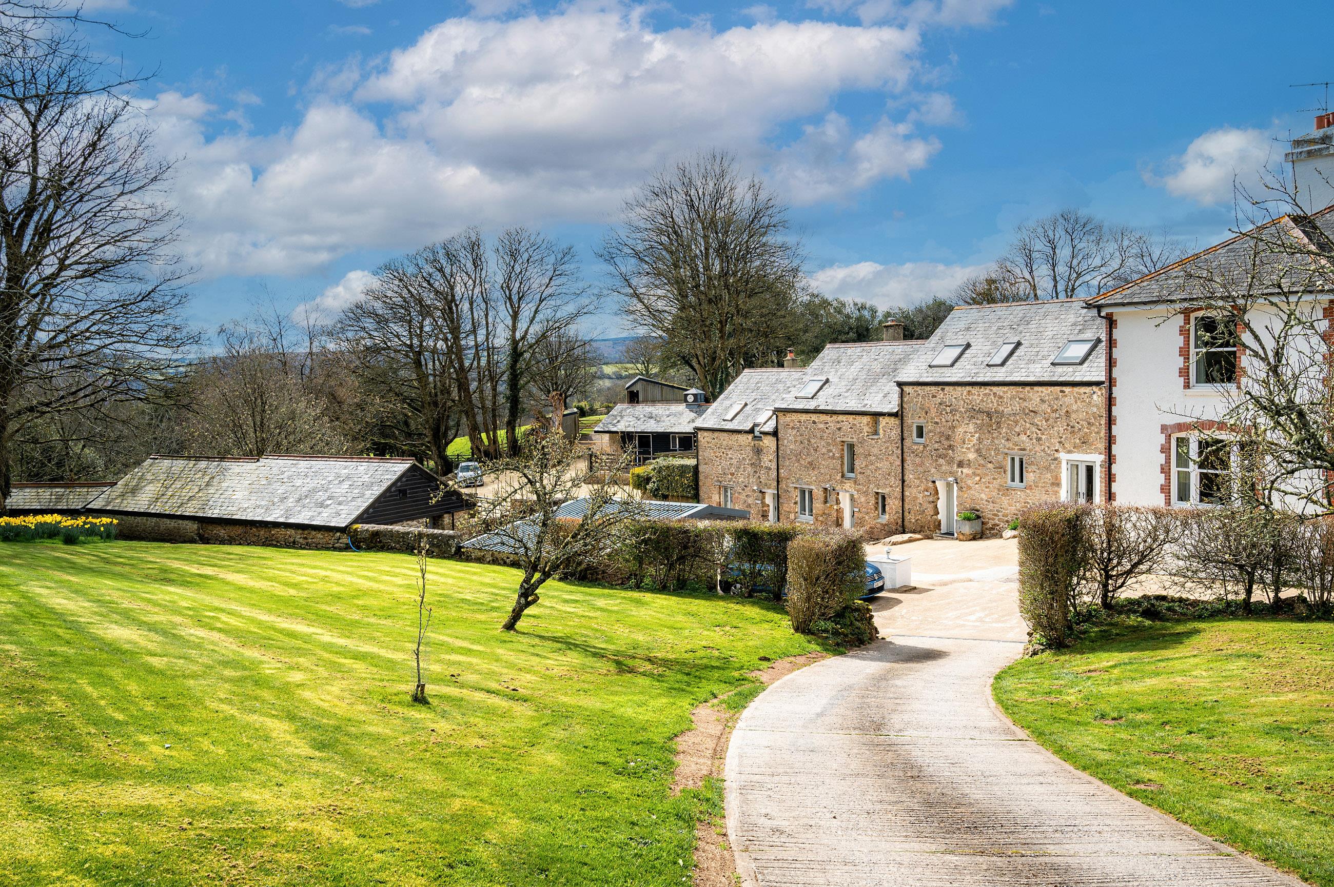 Lustleigh, Bovey Tracey, Devon TQ13