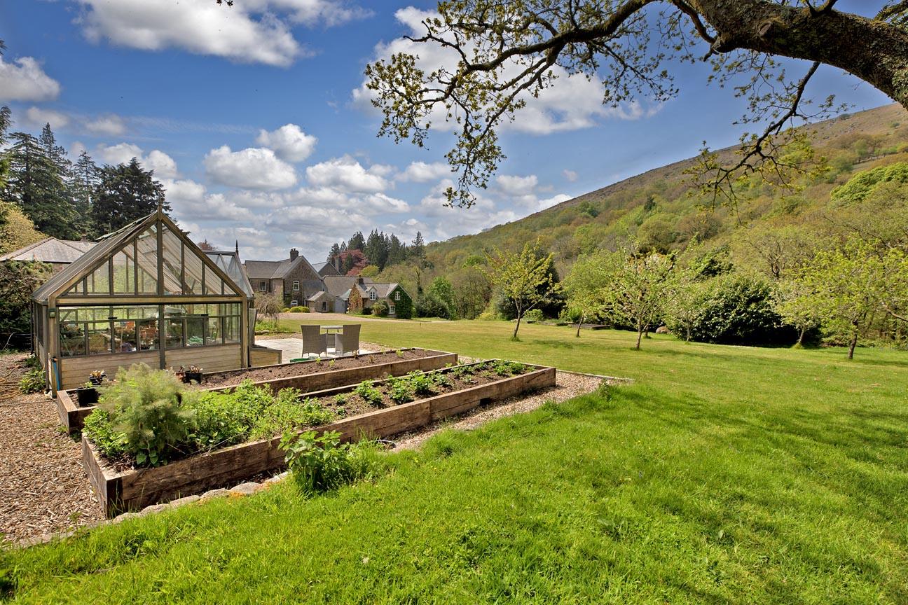 Widecombe-in-the-Moor, Newton Abbot, Devon, TQ13
