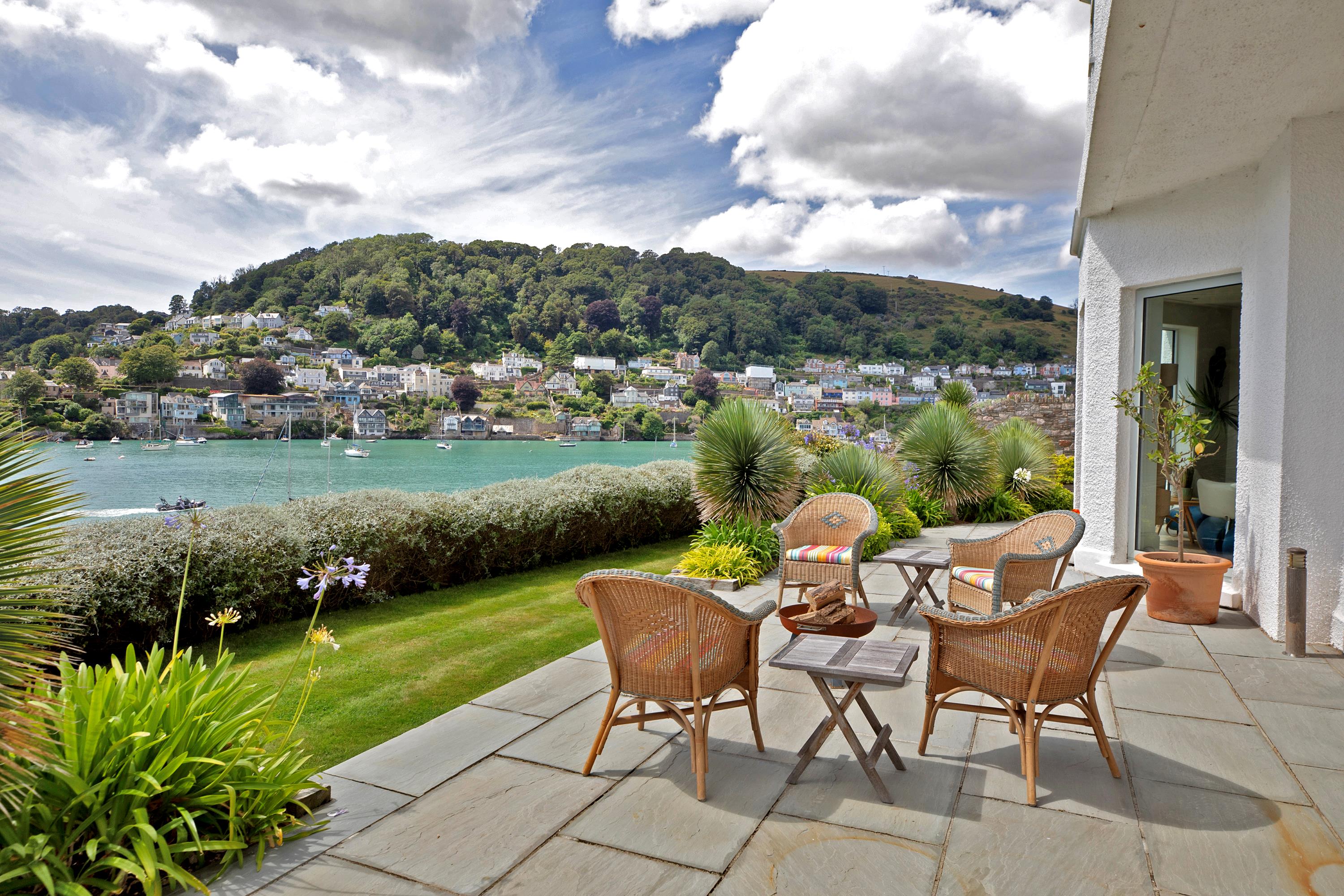 Beacon Road, Kingswear, Dartmouth, Devon, TQ6