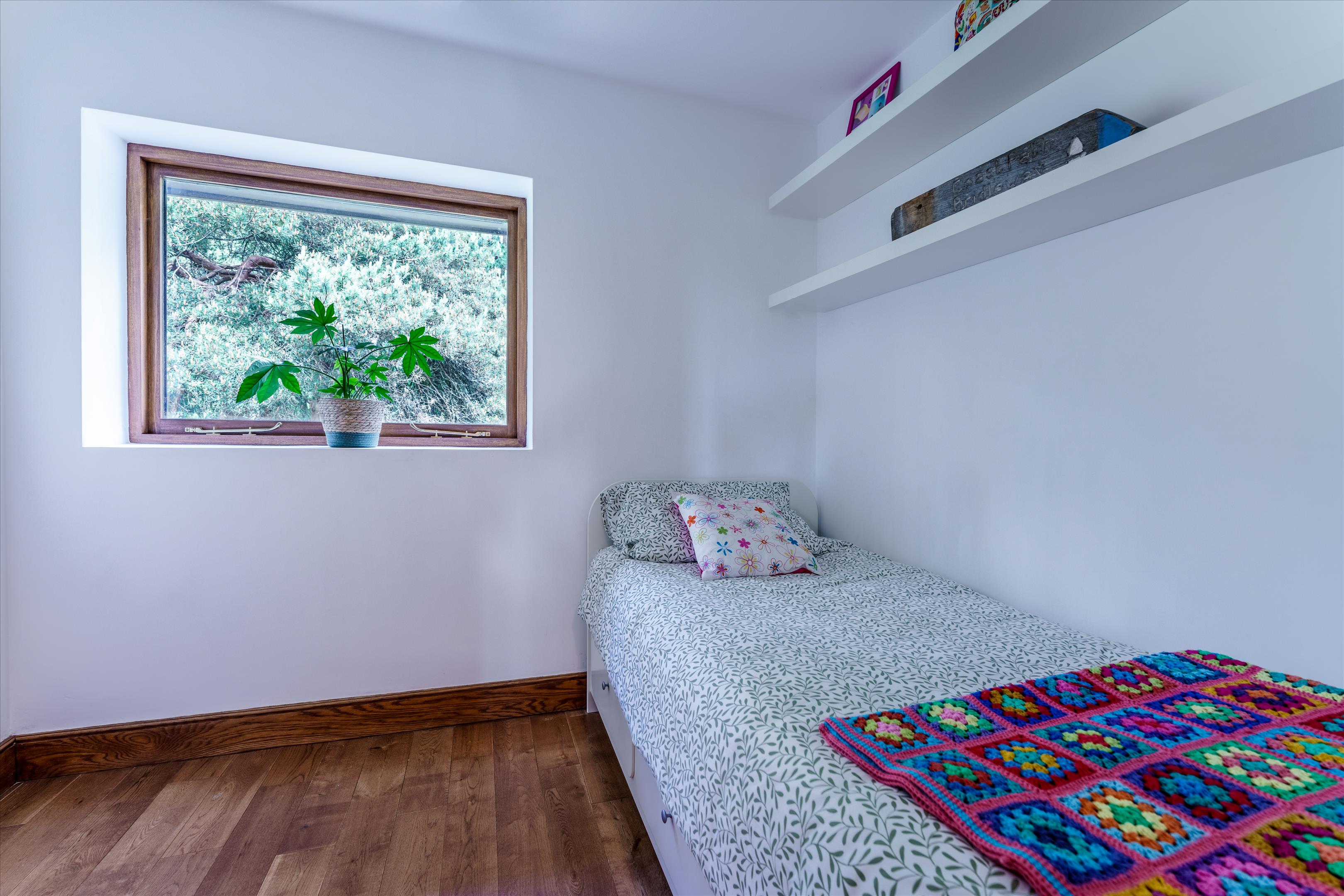 Woodhouse Lane, Uplyme, Lyme Regis, Devon, DT7