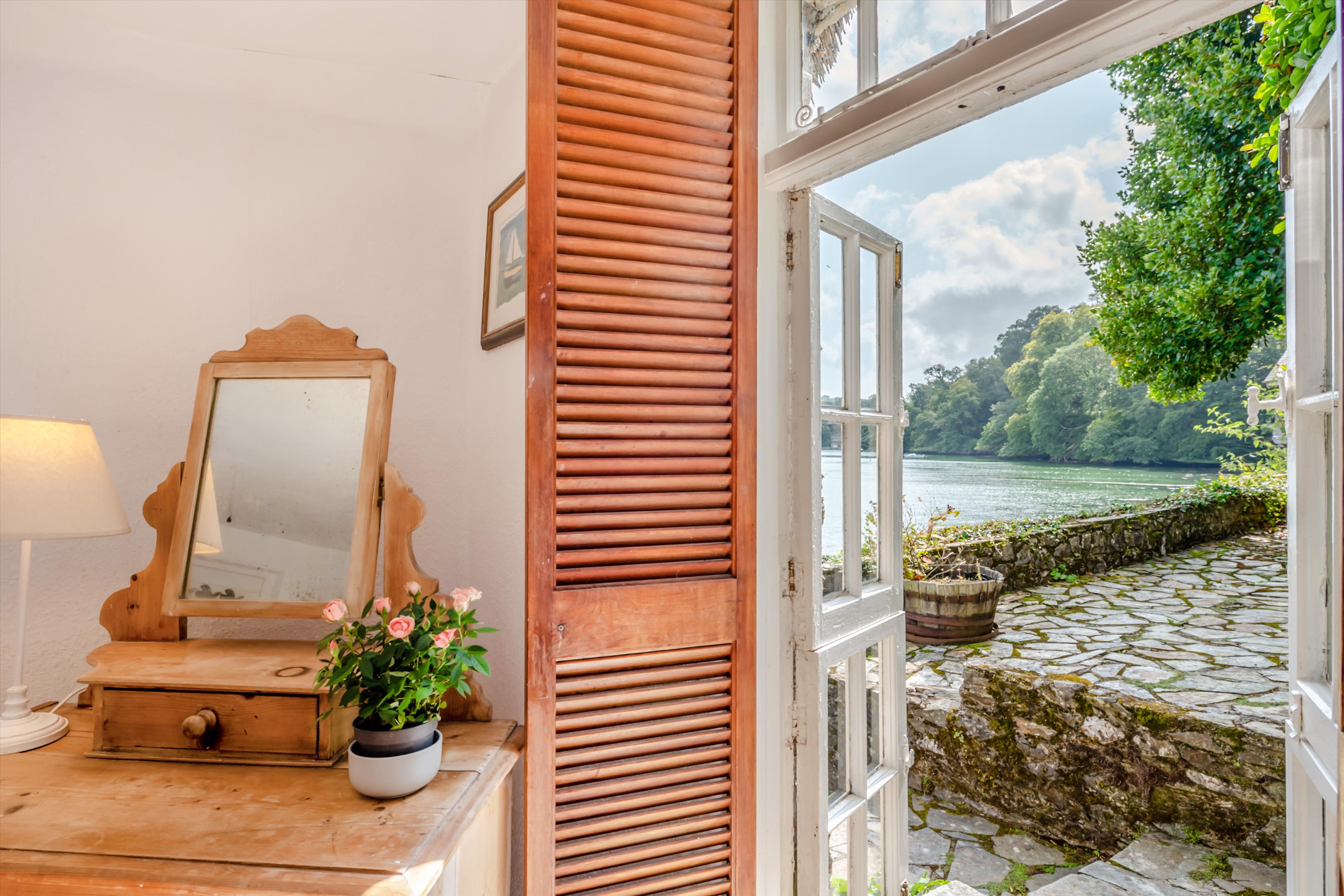 Dittisham, Dartmouth, Devon, TQ6