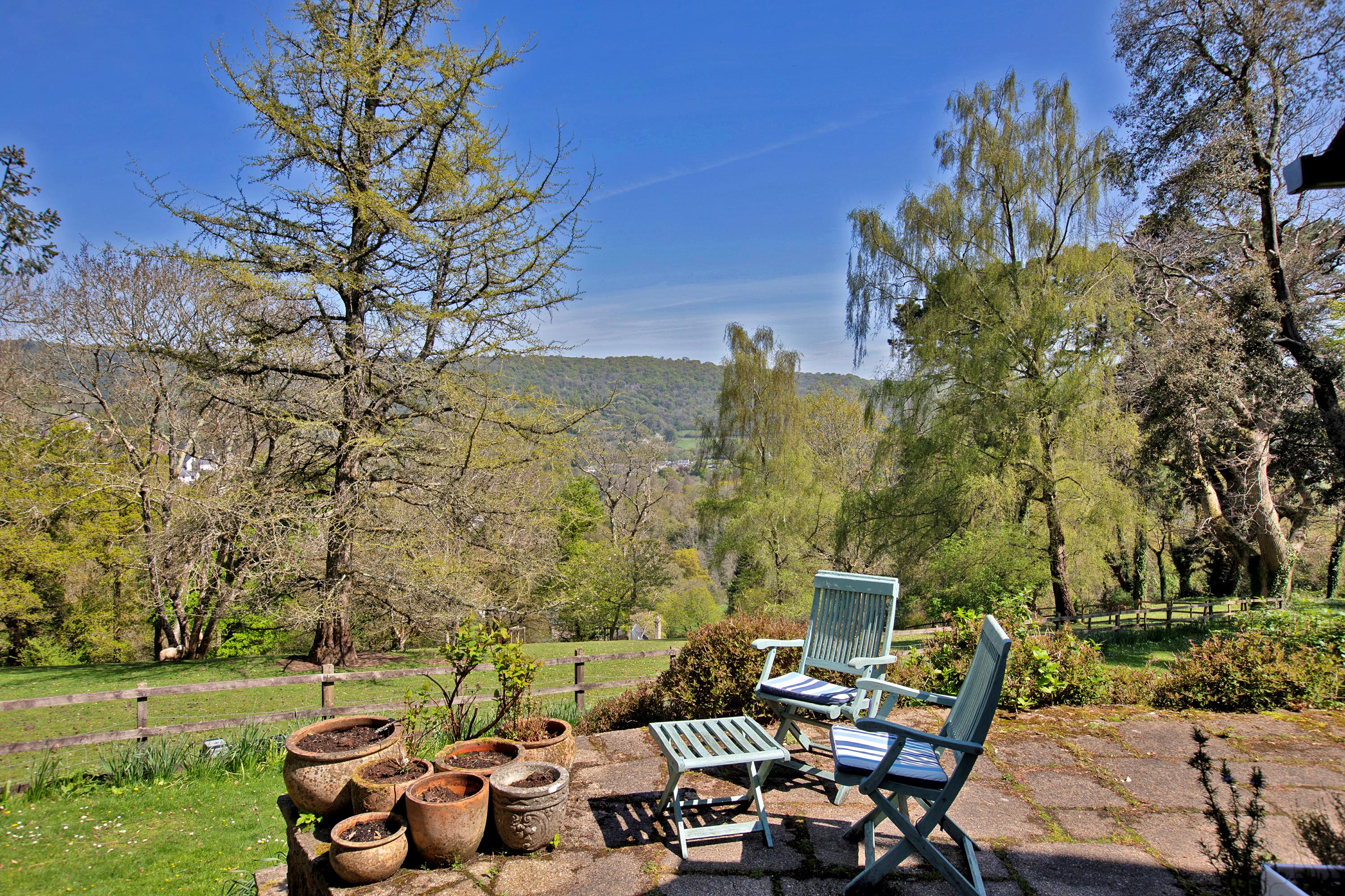 Lustleigh, Newton Abbot, Devon, TQ13