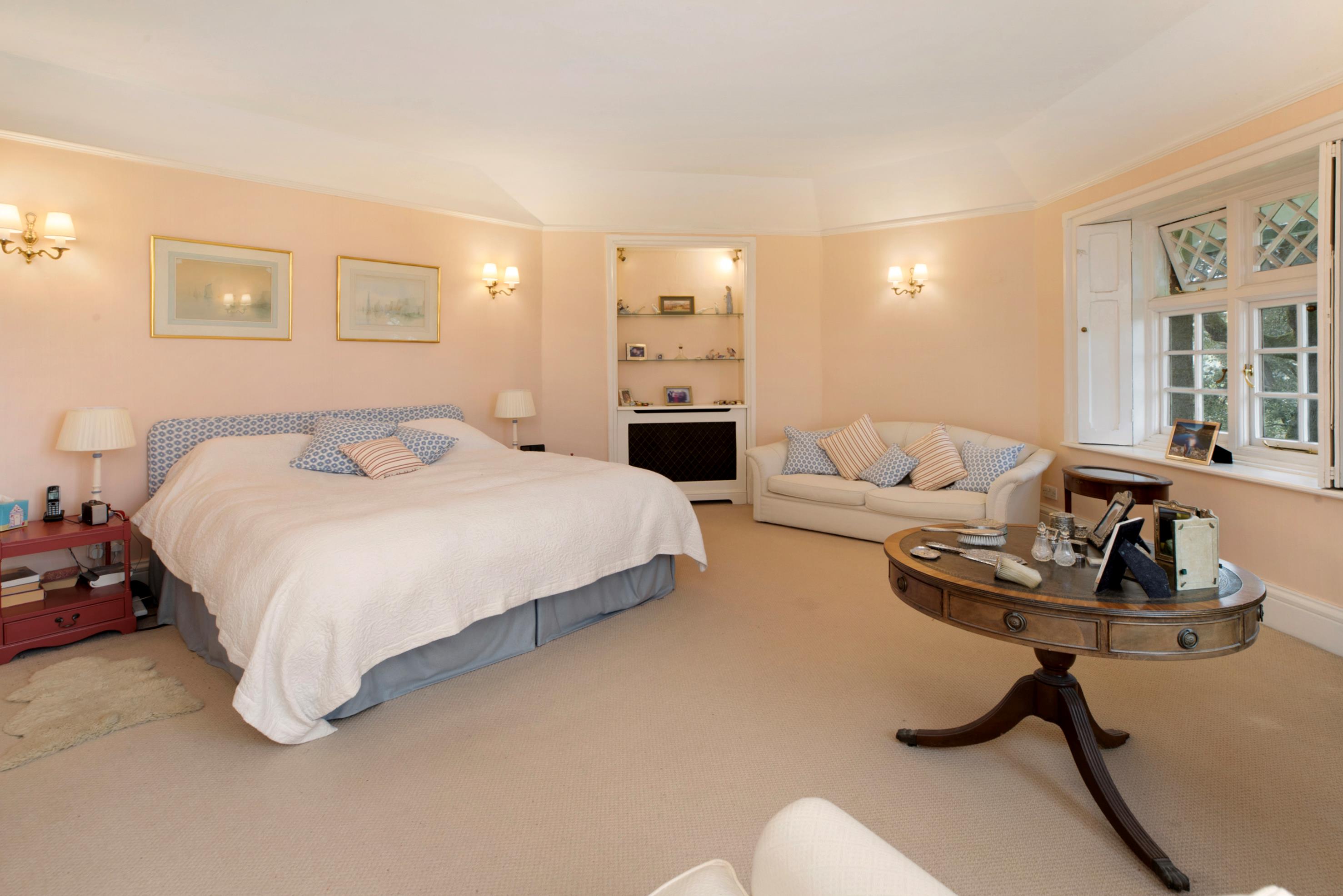 Lustleigh, Newton Abbot, Devon, TQ13