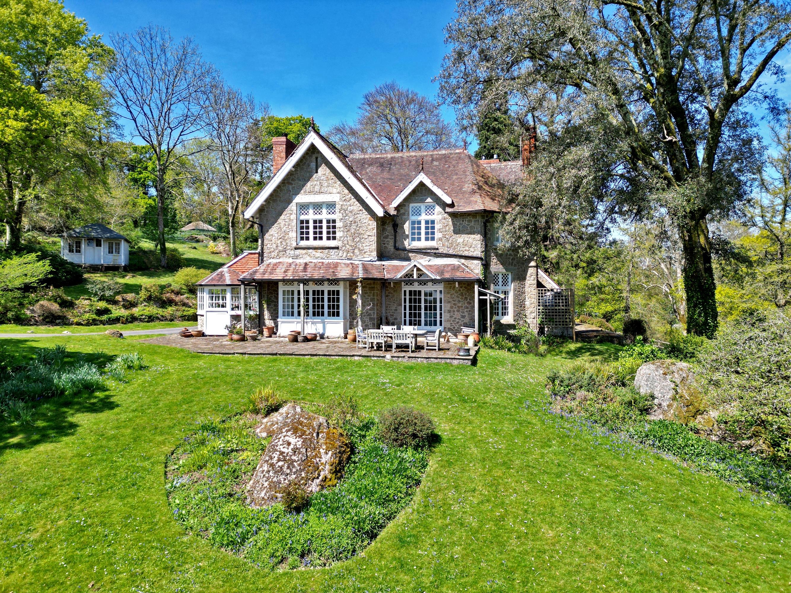Lustleigh, Newton Abbot, Devon, TQ13