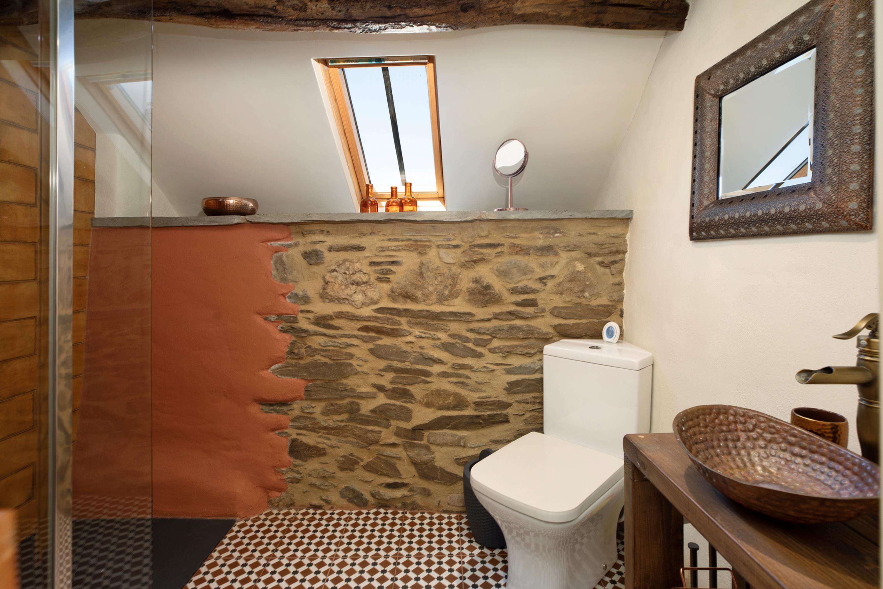 Lower Hill Farm, Lamerton, Tavistock, Devon, PL19.