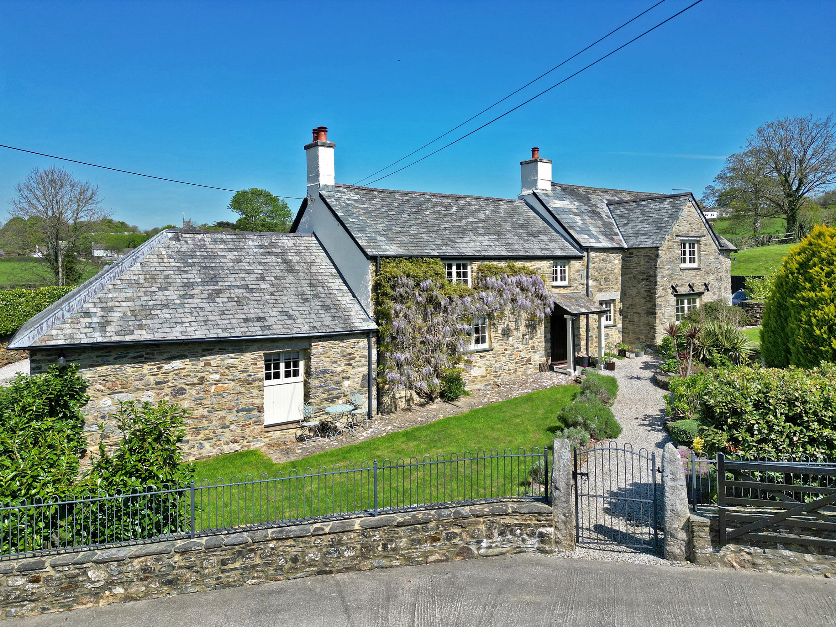 Lower Hill Farm, Lamerton, Tavistock, Devon, PL19.