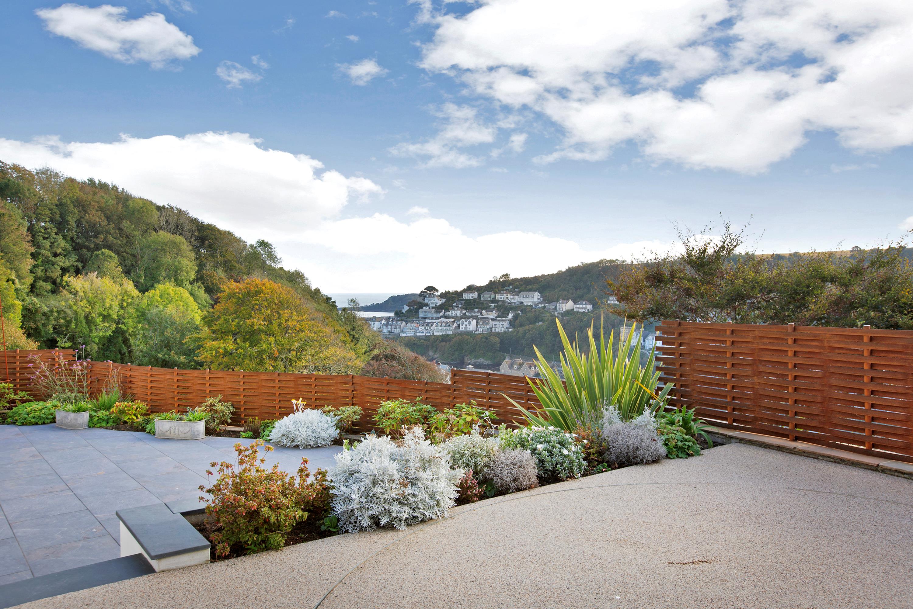 Barbican Hill, Looe, Cornwall, PL13.
