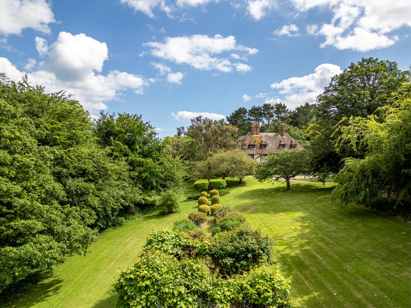 Moult Hill, Salcombe, Devon TQ8