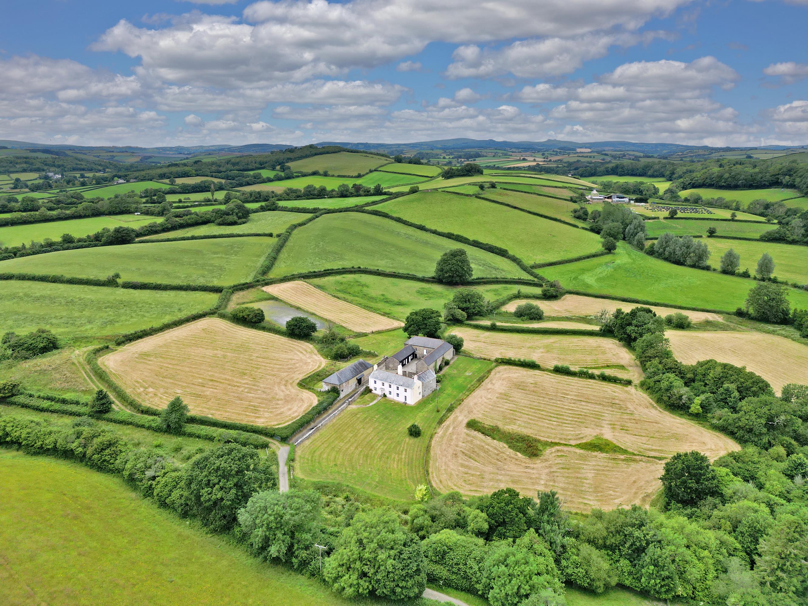 Broadhempston, Totnes, Devon, TQ9