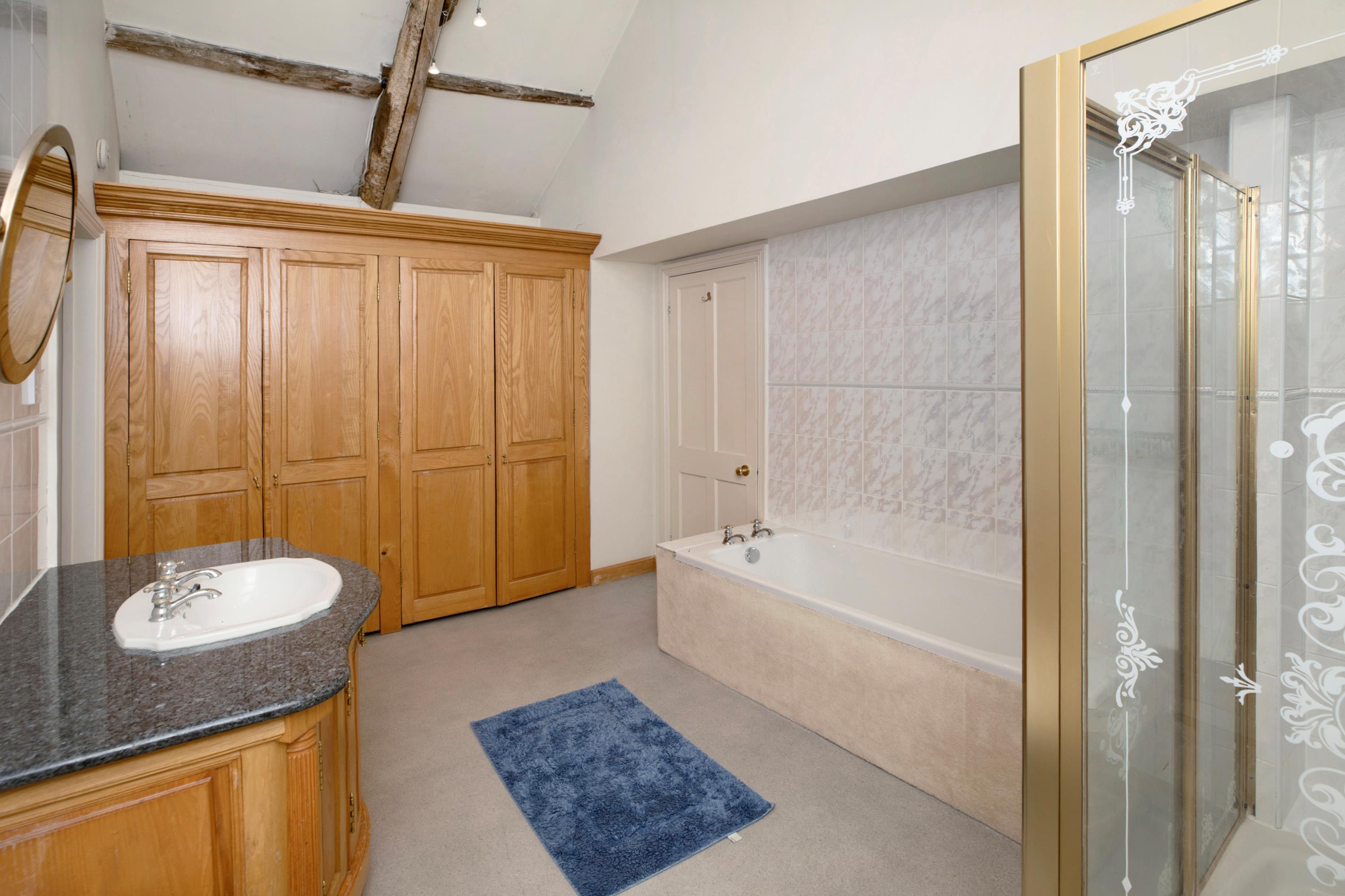 Broadhempston, Totnes, Devon, TQ9