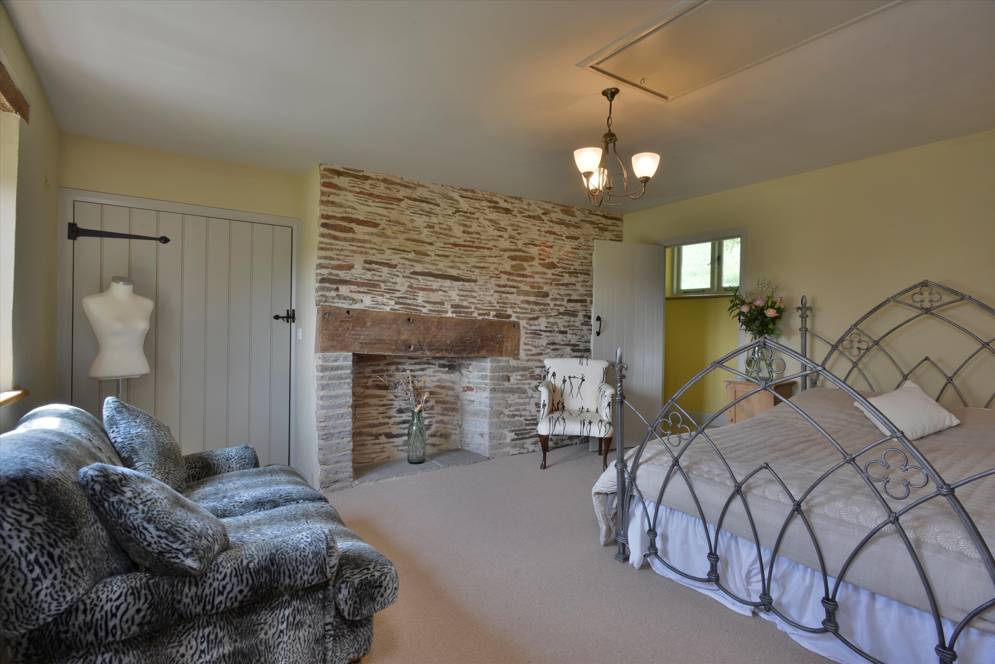 Shillingford, Tiverton, Devon, EX16