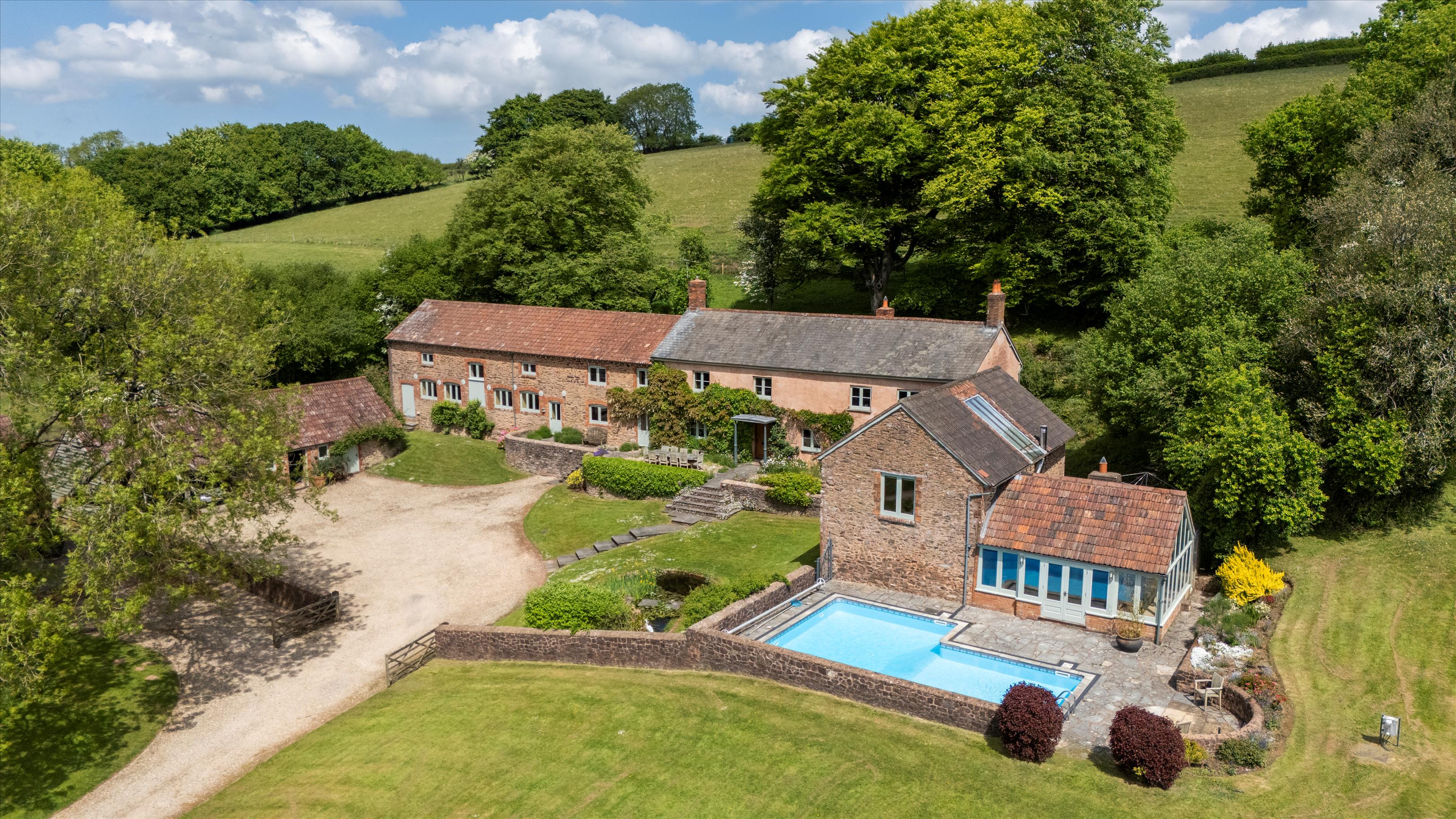Shillingford, Tiverton, Devon, EX16