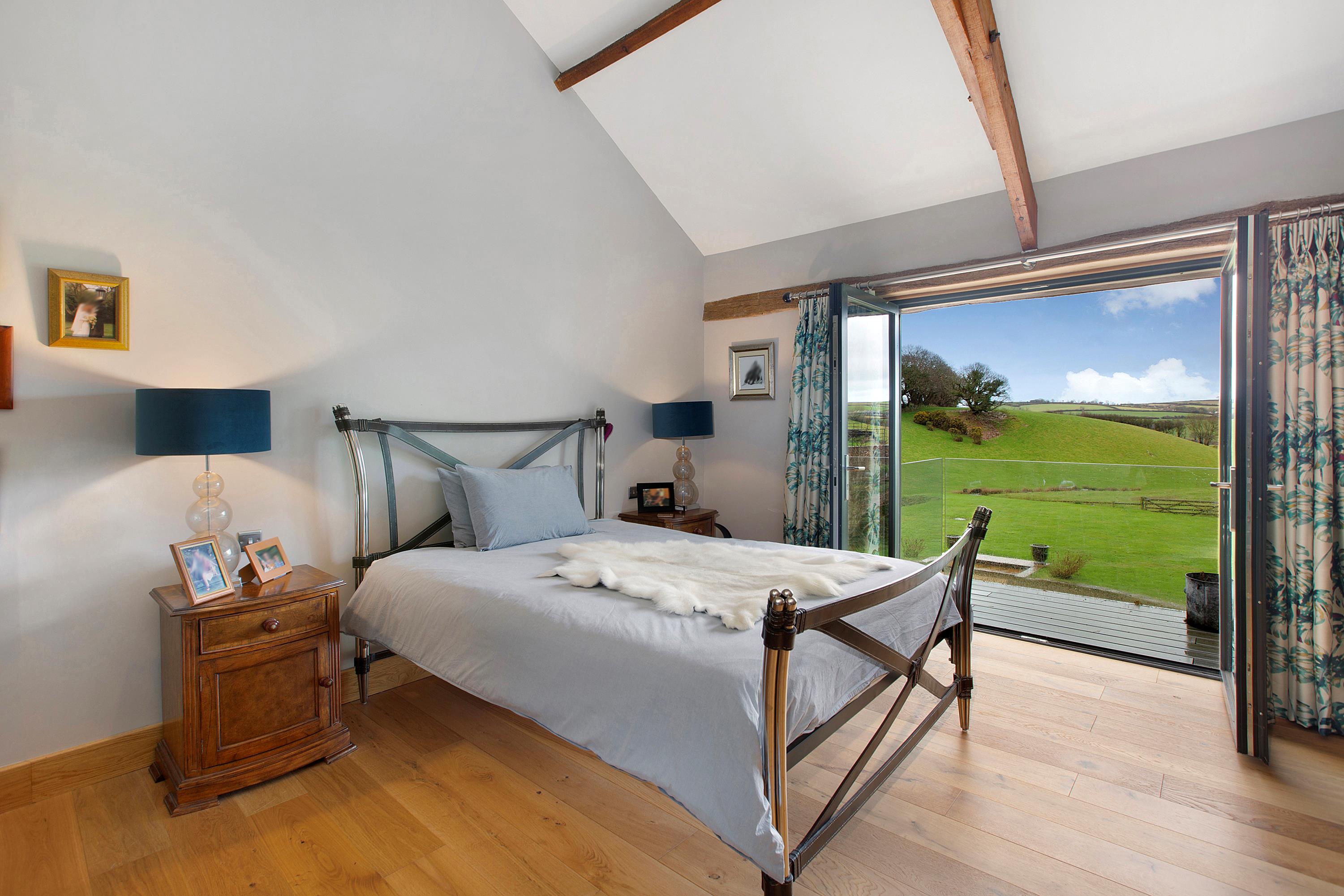 Cornworthy, Totnes, Devon TQ9