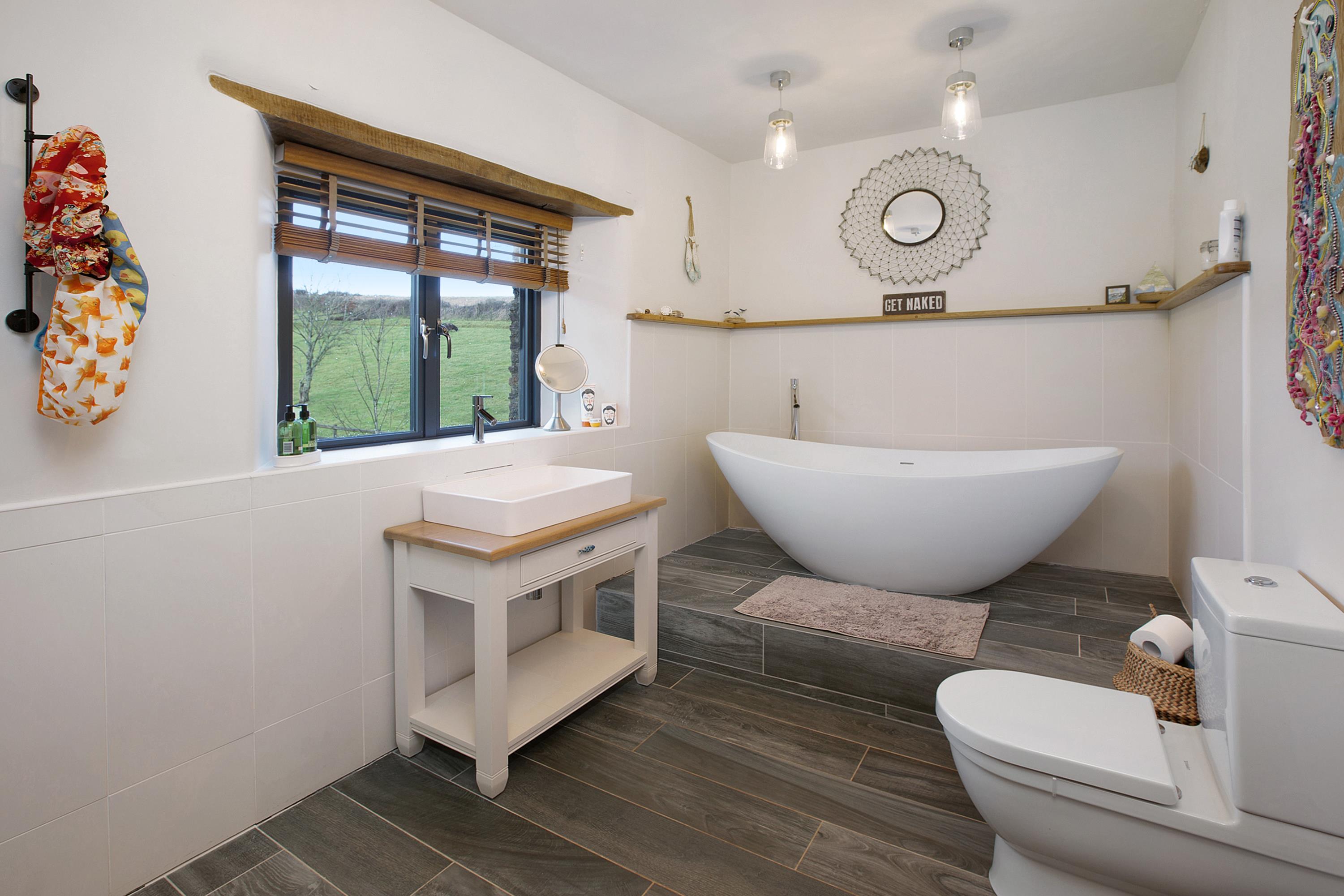 Cornworthy, Totnes, Devon TQ9