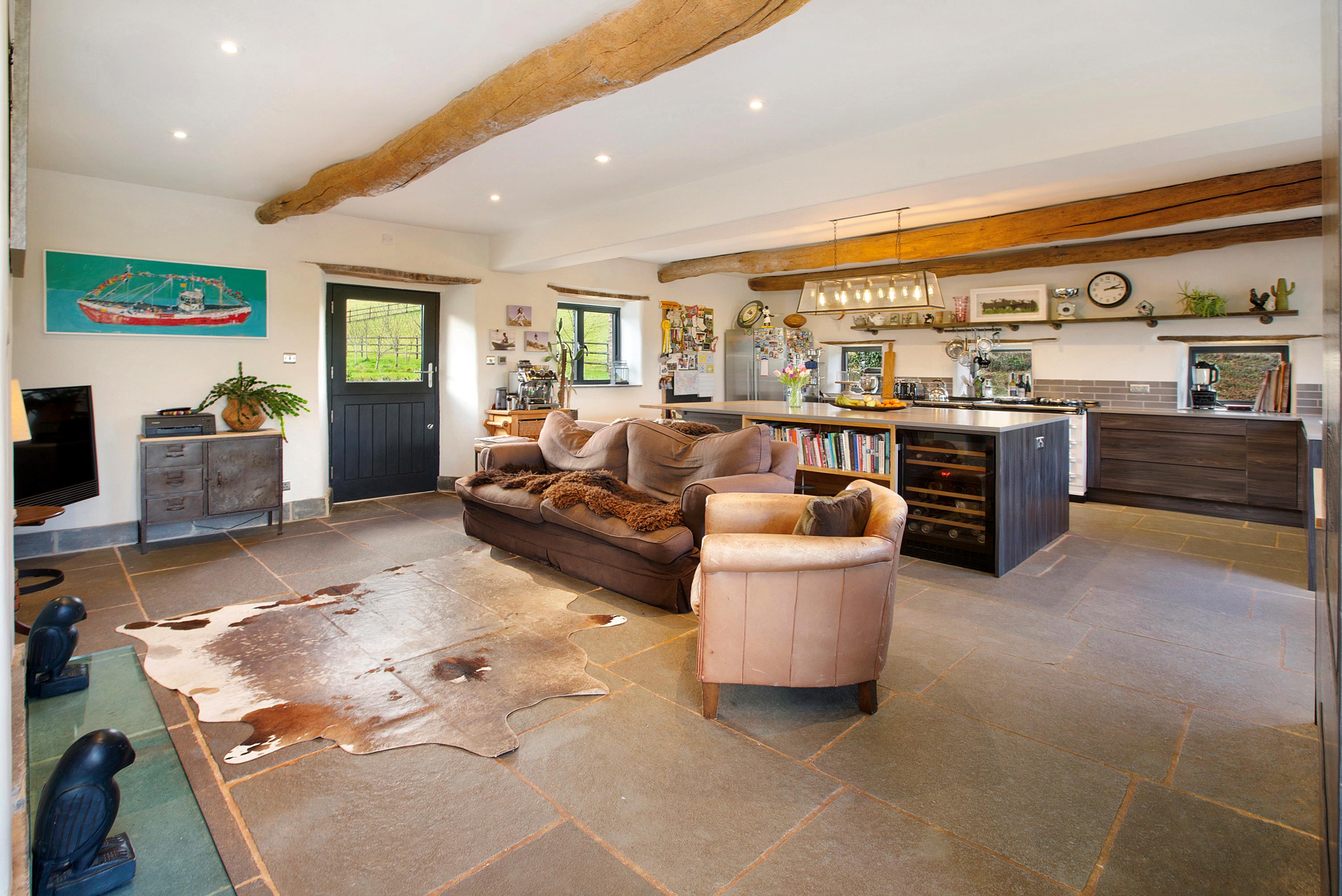 Cornworthy, Totnes, Devon TQ9