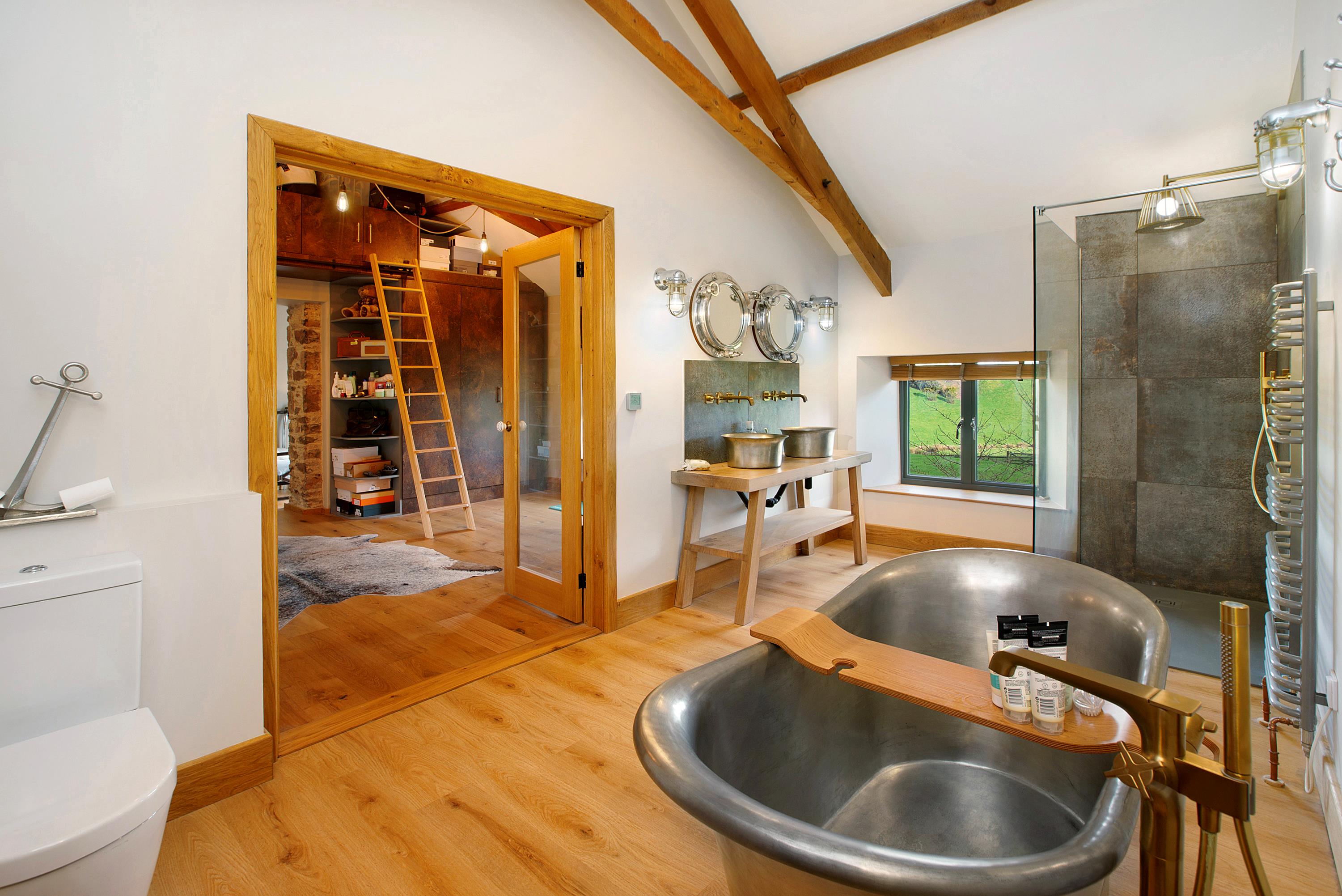Cornworthy, Totnes, Devon TQ9
