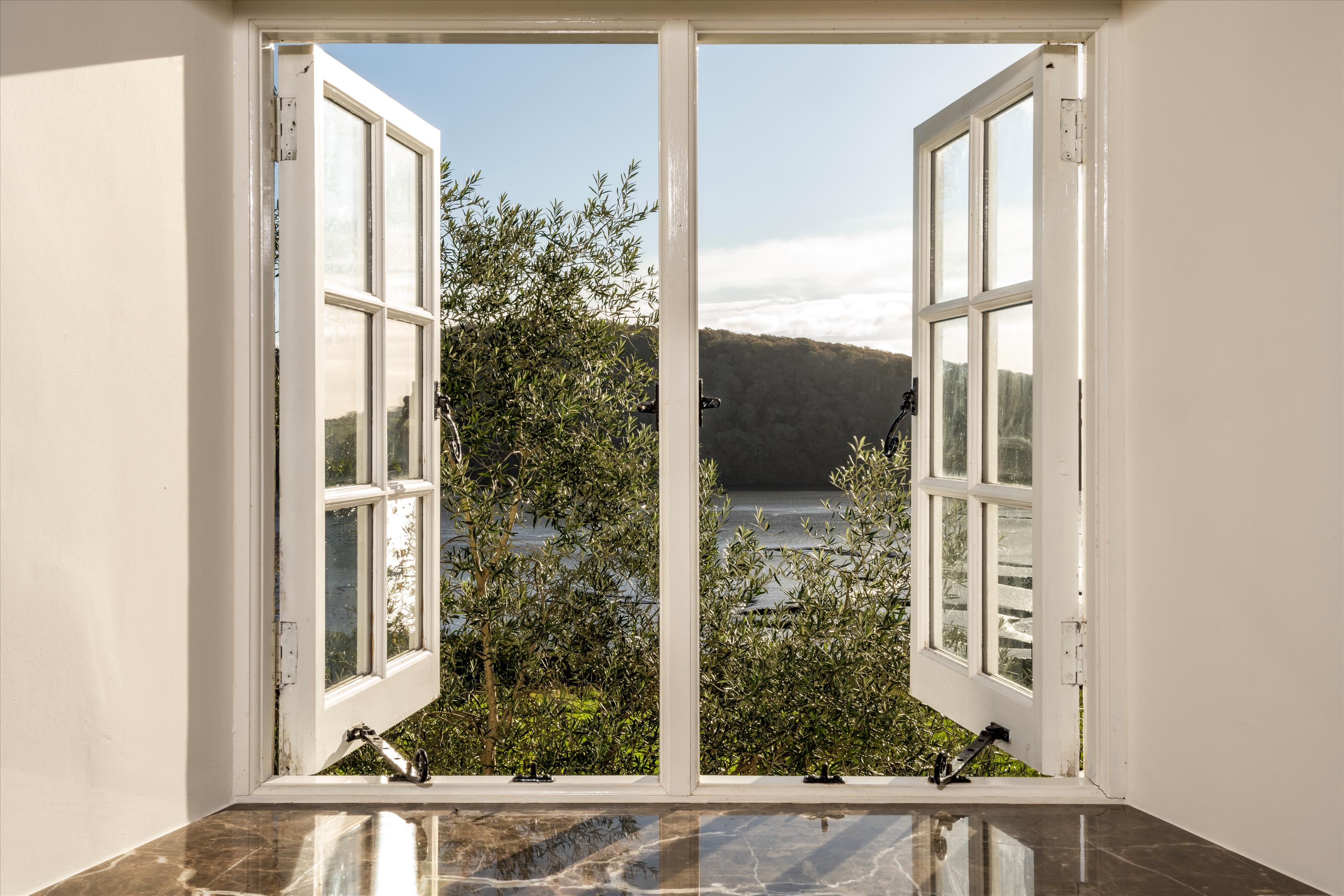 Bere Ferrers, Yelverton, Devon, PL20