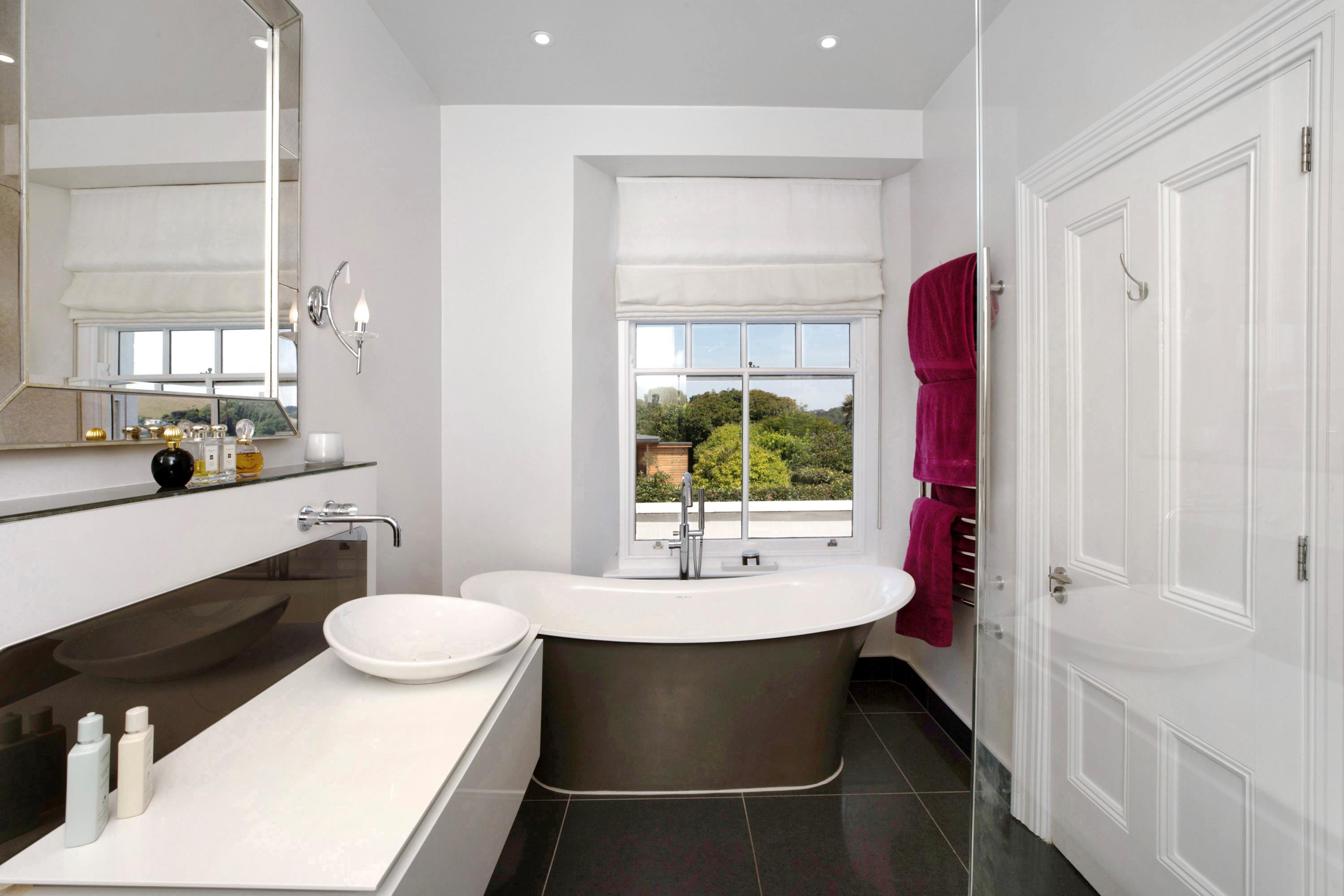 Yealm Road, Newton Ferrers, Plymouth, Devon, PL8
