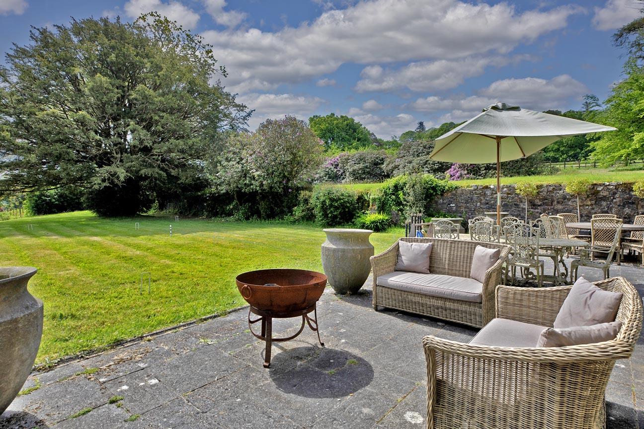 Lamerton, Tavistock, Devon, PL19