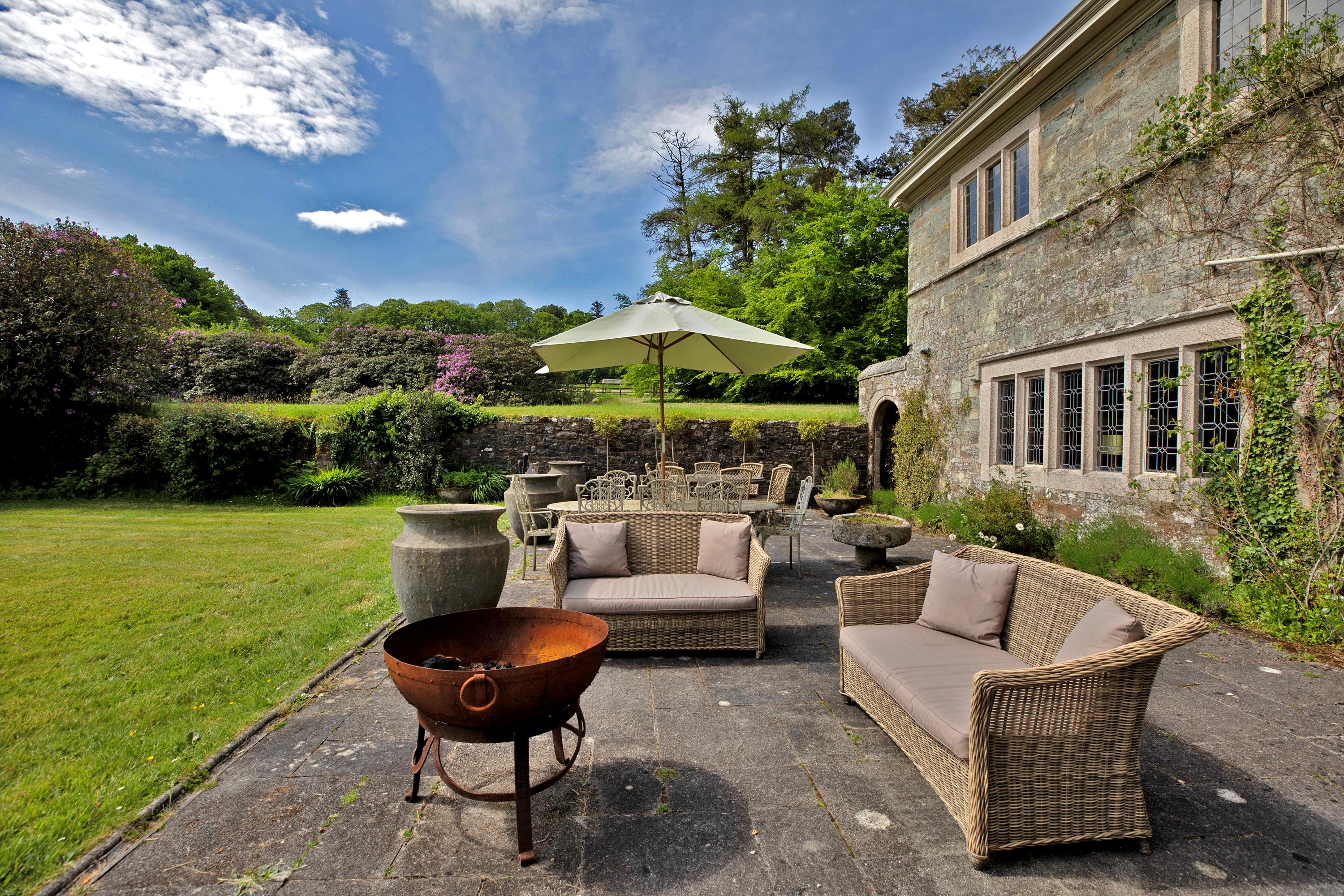 Lamerton, Tavistock, Devon, PL19