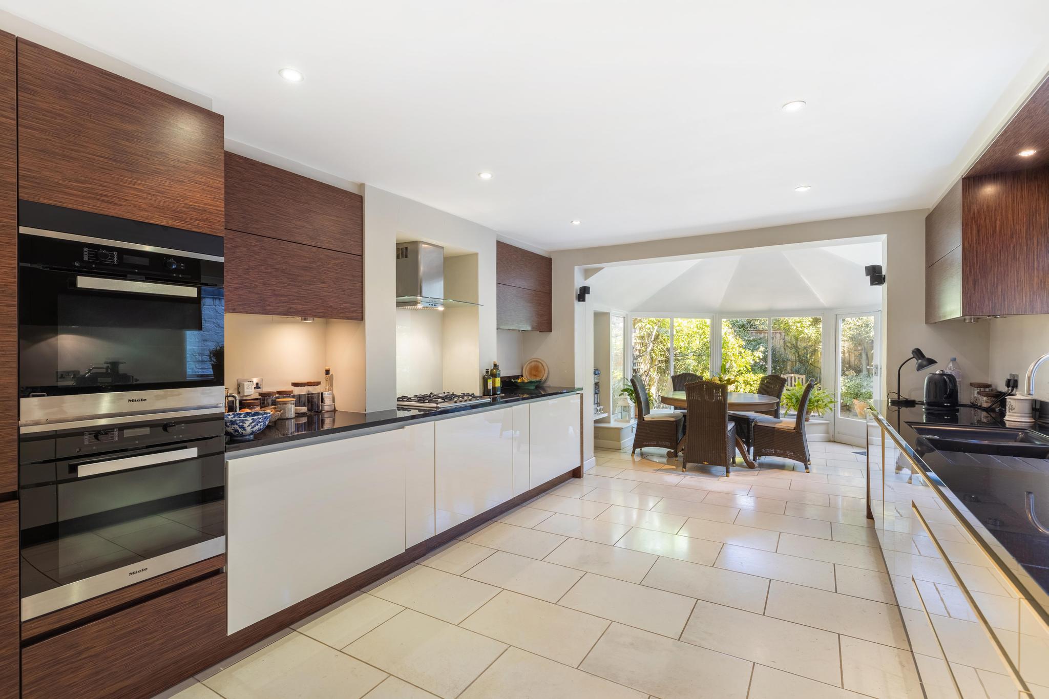 Acfold Road,  London, SW6